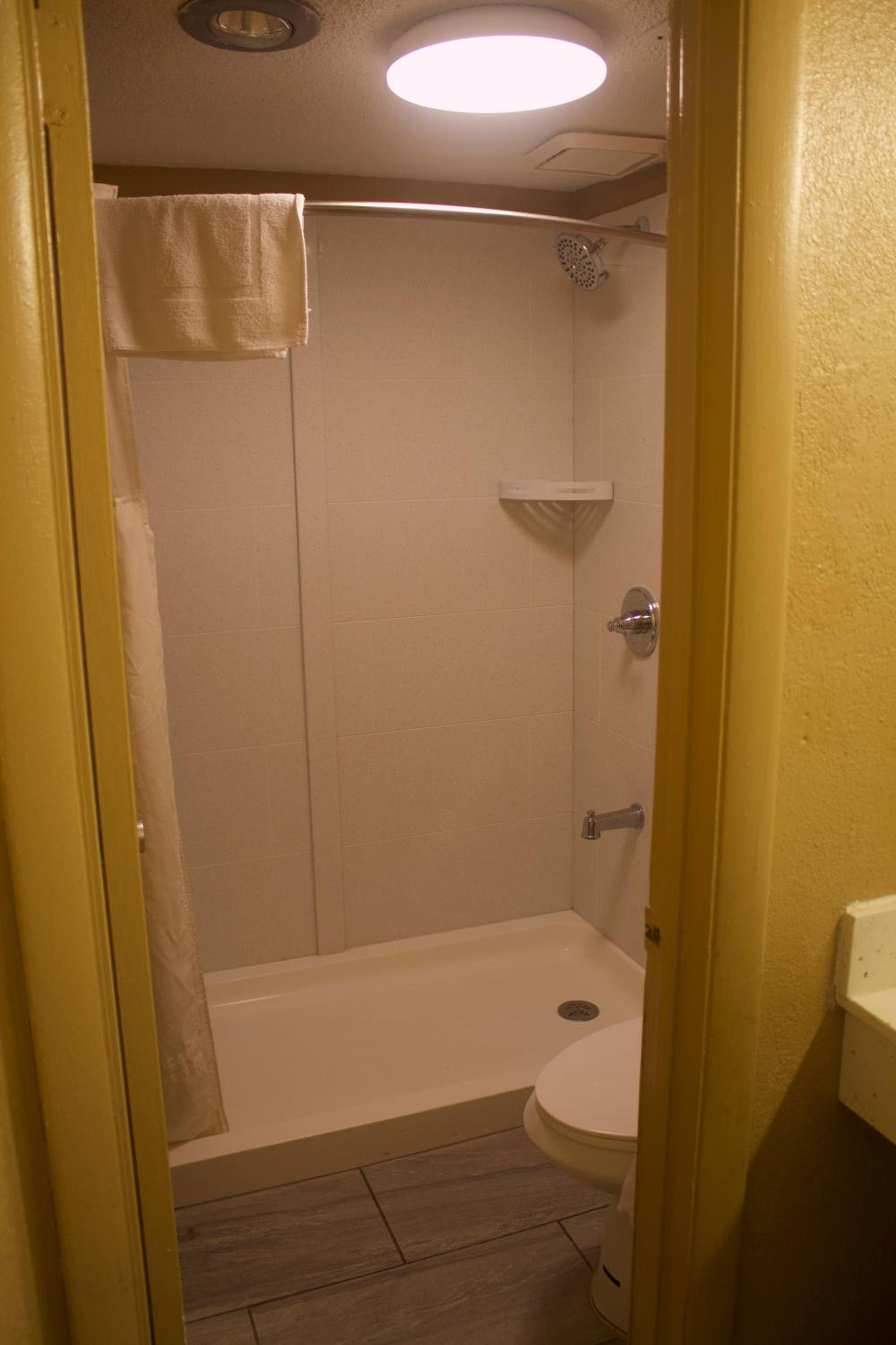 Express INN photo 13