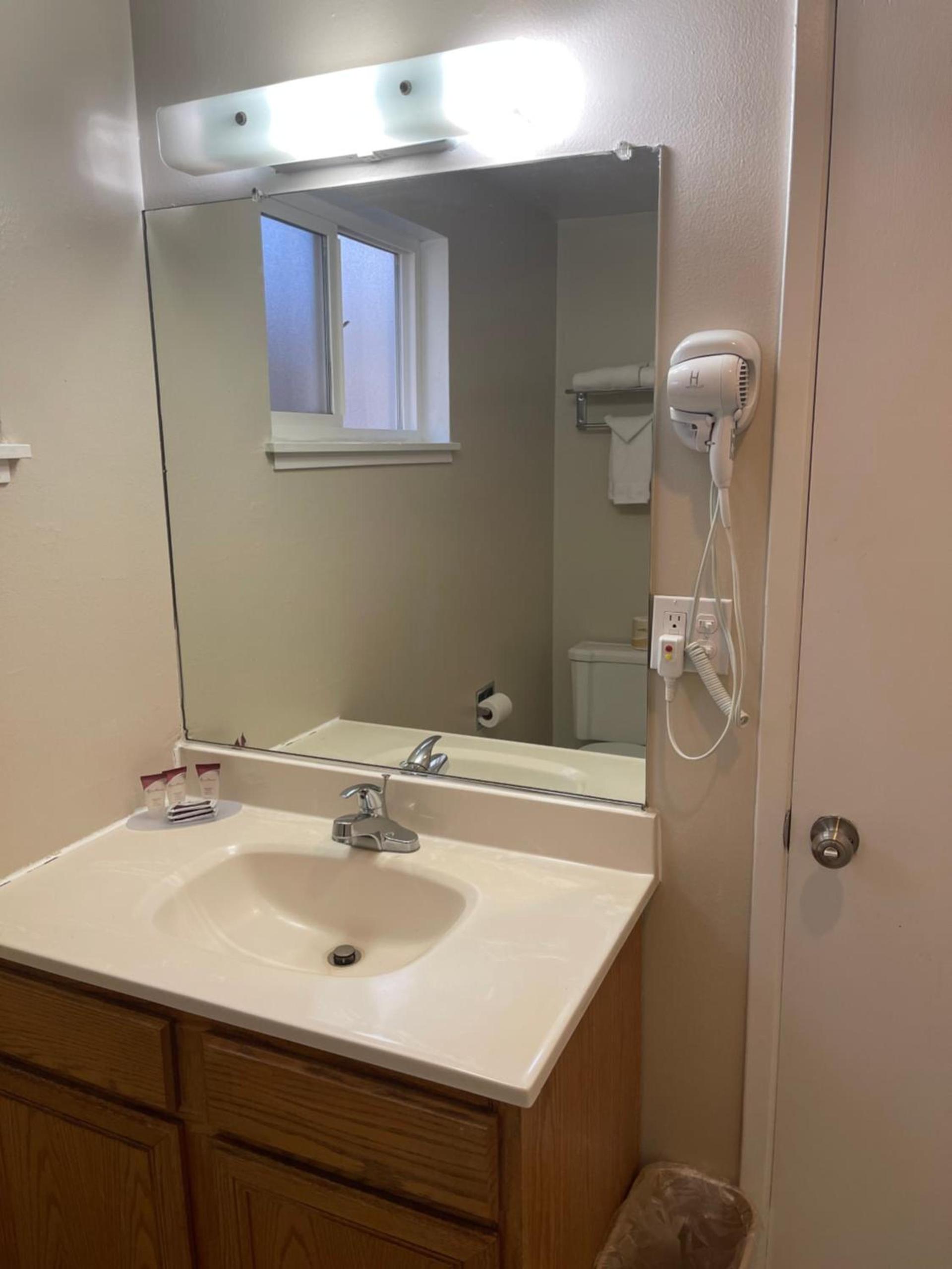 Travel Inn photo 18