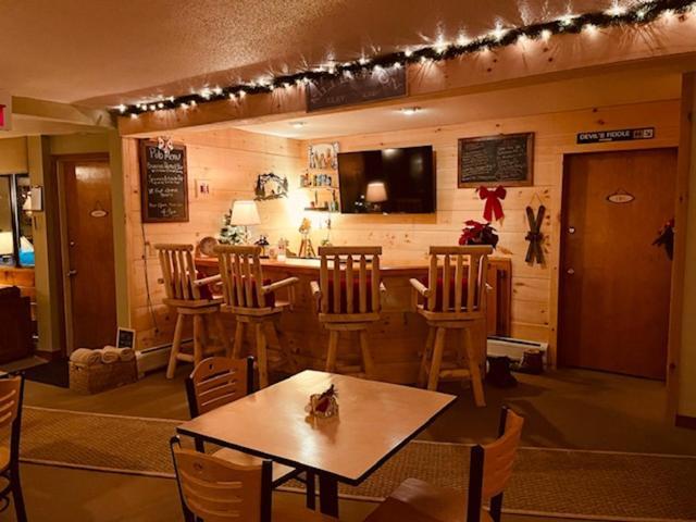 The Snowed Inn photo 49
