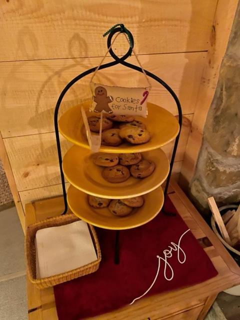 The Snowed Inn photo 33