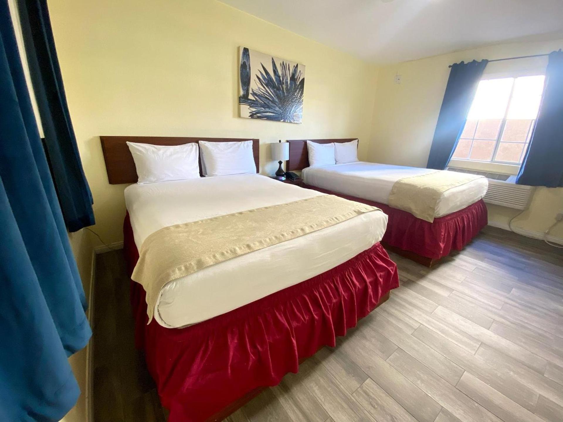 Europa Inn & Suites photo 10