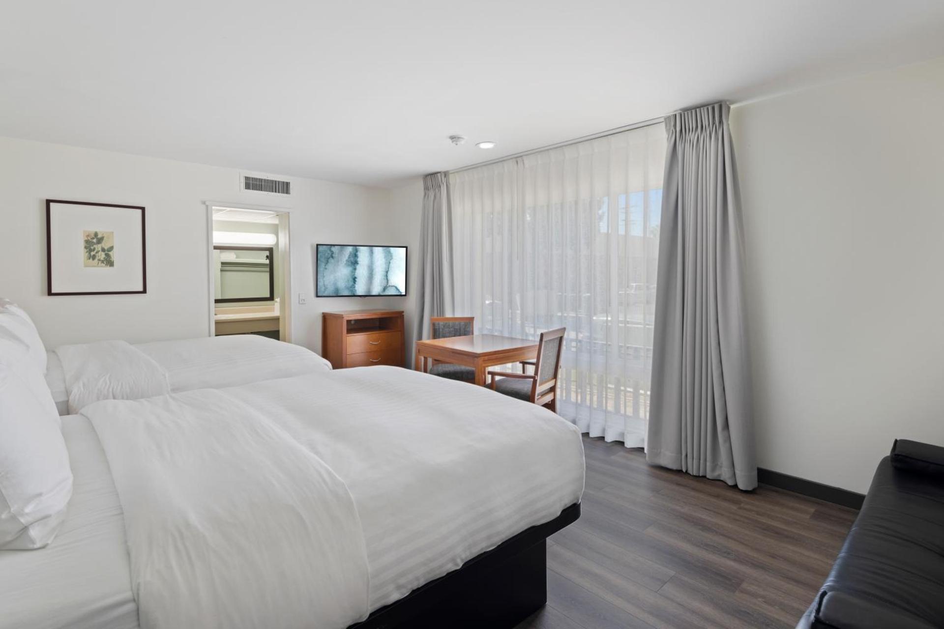 Vagabond Inn Glendale photo 38