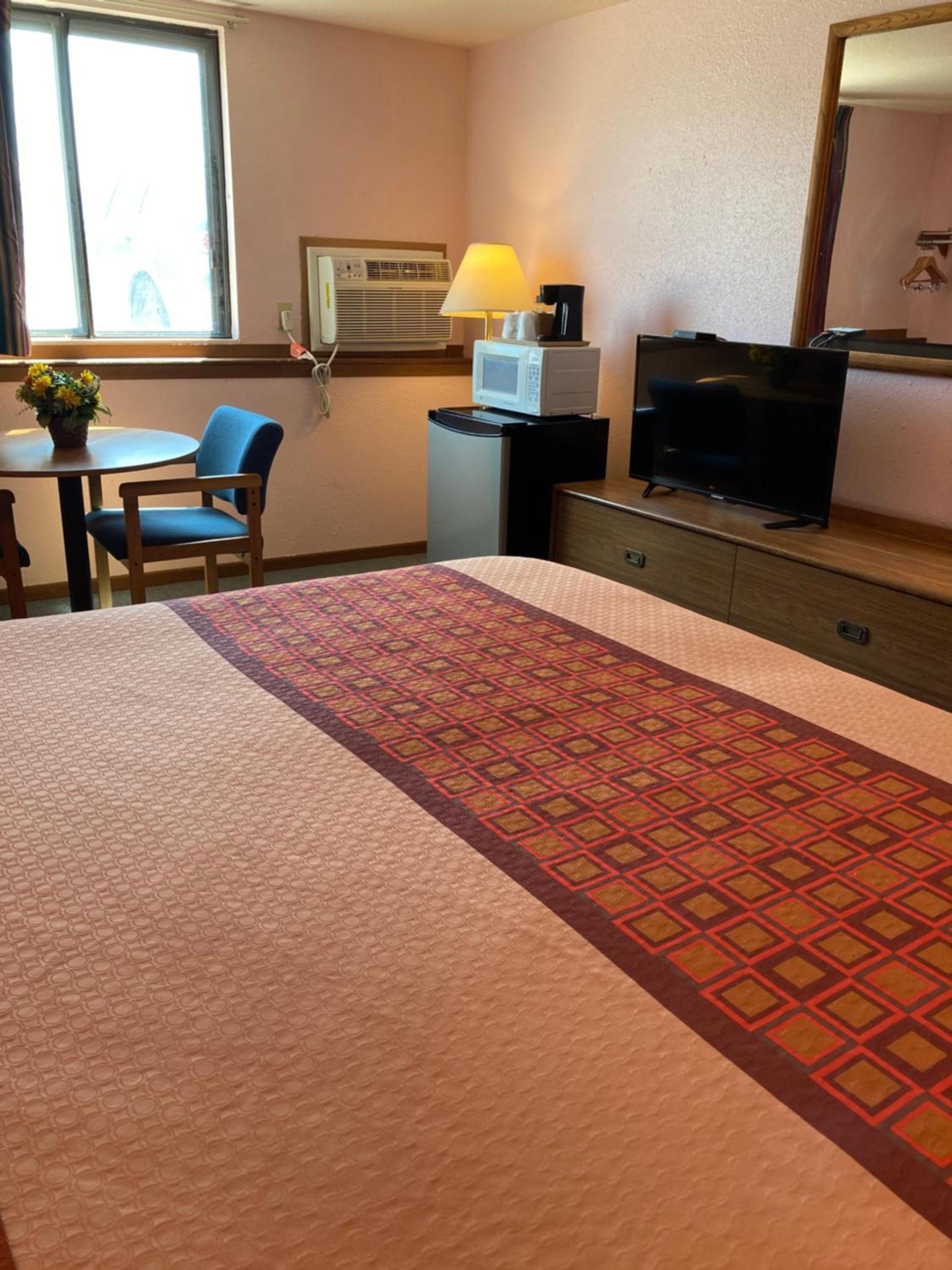 Executive Inn photo 21