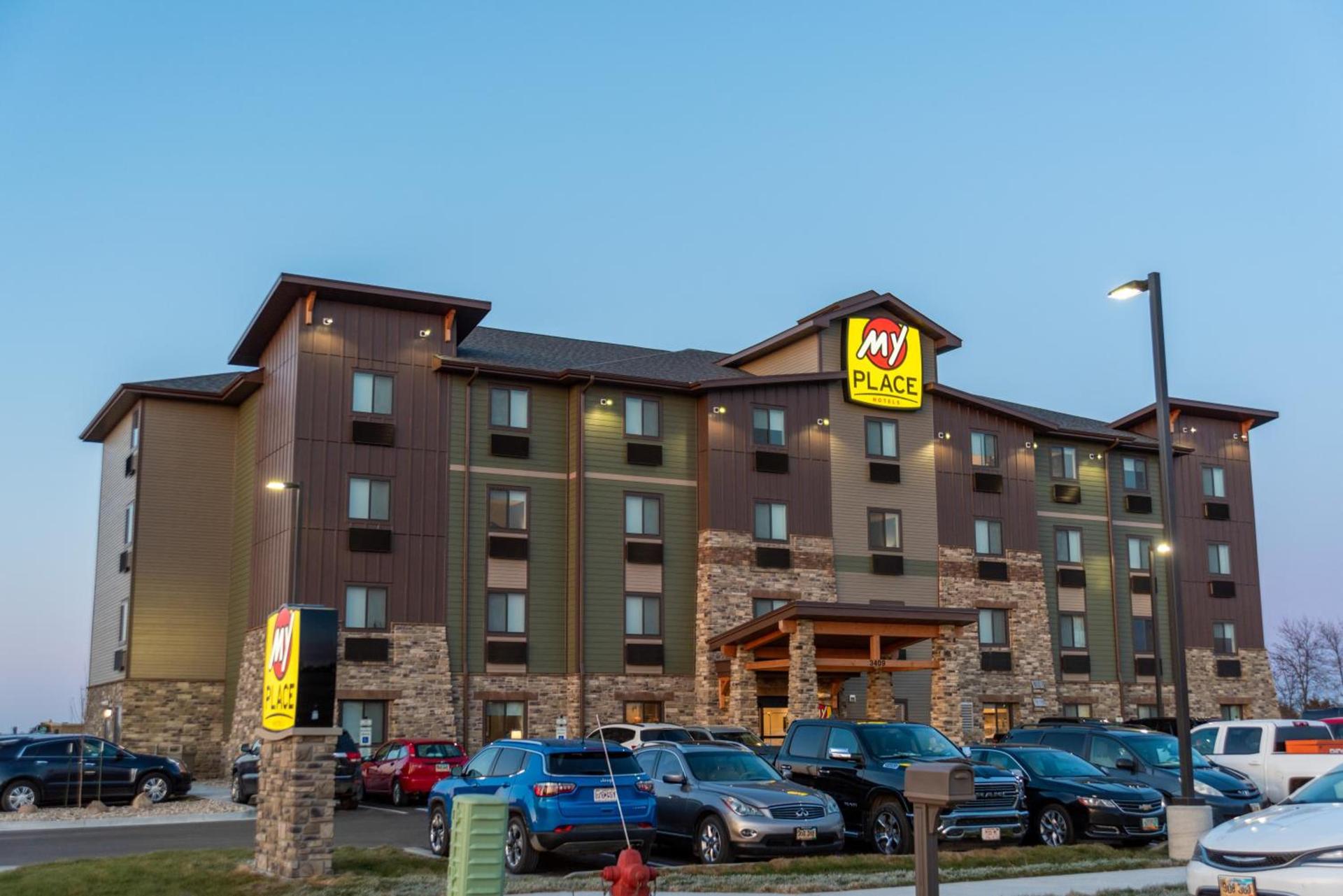 My Place Hotel-Wenatchee, WA photo 3
