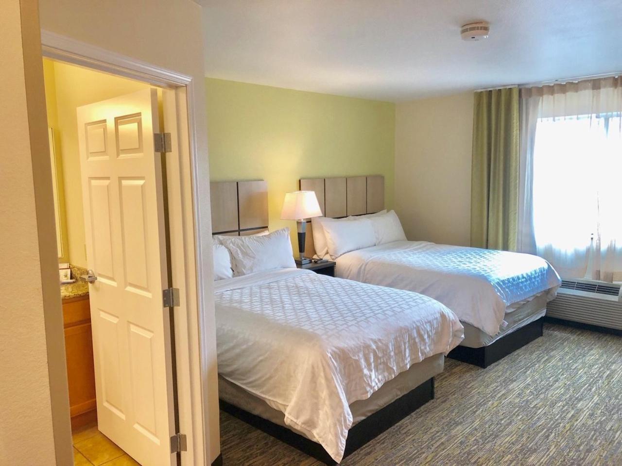 Candlewood Suites Washington North by IHG photo 10