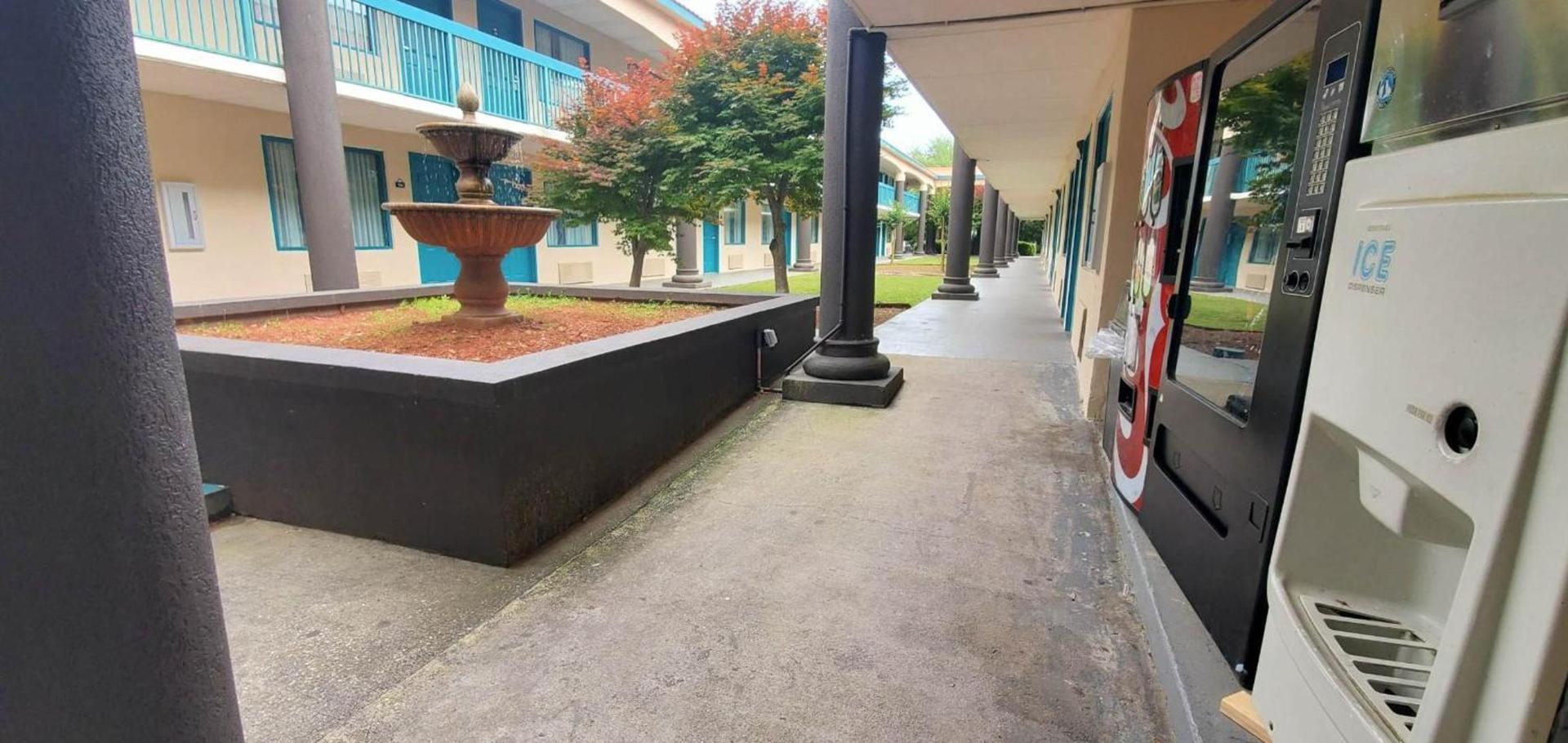 Studio 6 Extended Stay - Savannah, GA - Gateway & I-95 photo 13