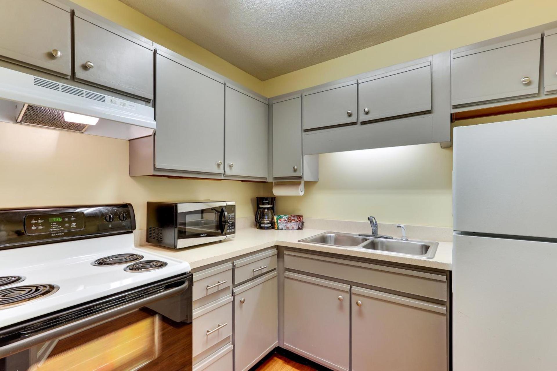 Mariners Suites - Kingsland photo 19
