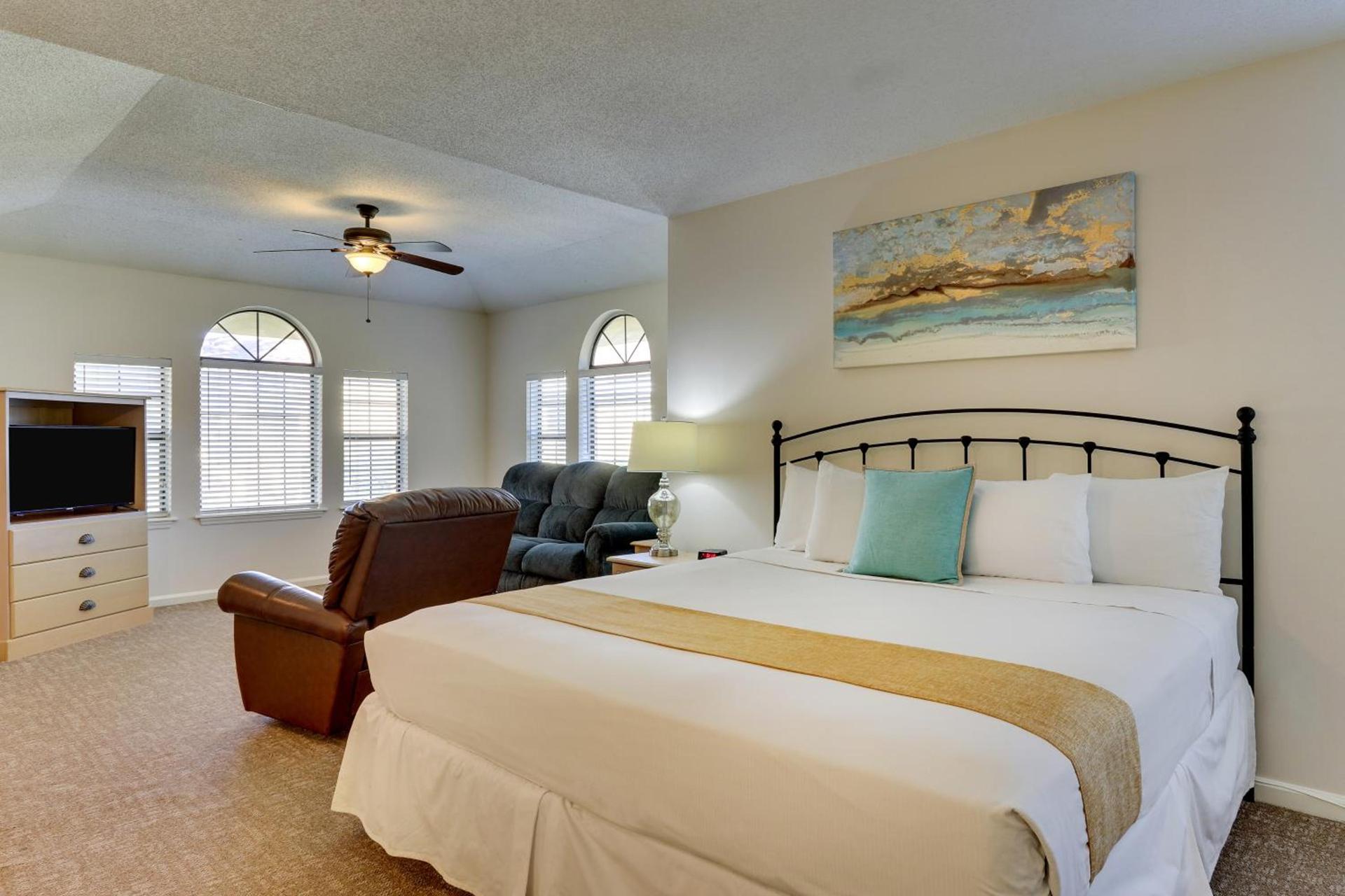 Mariners Suites - Kingsland photo 13