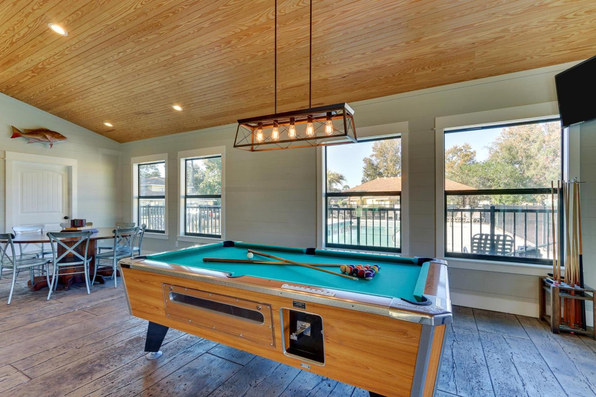 Mariners Suites - Kingsland photo 26