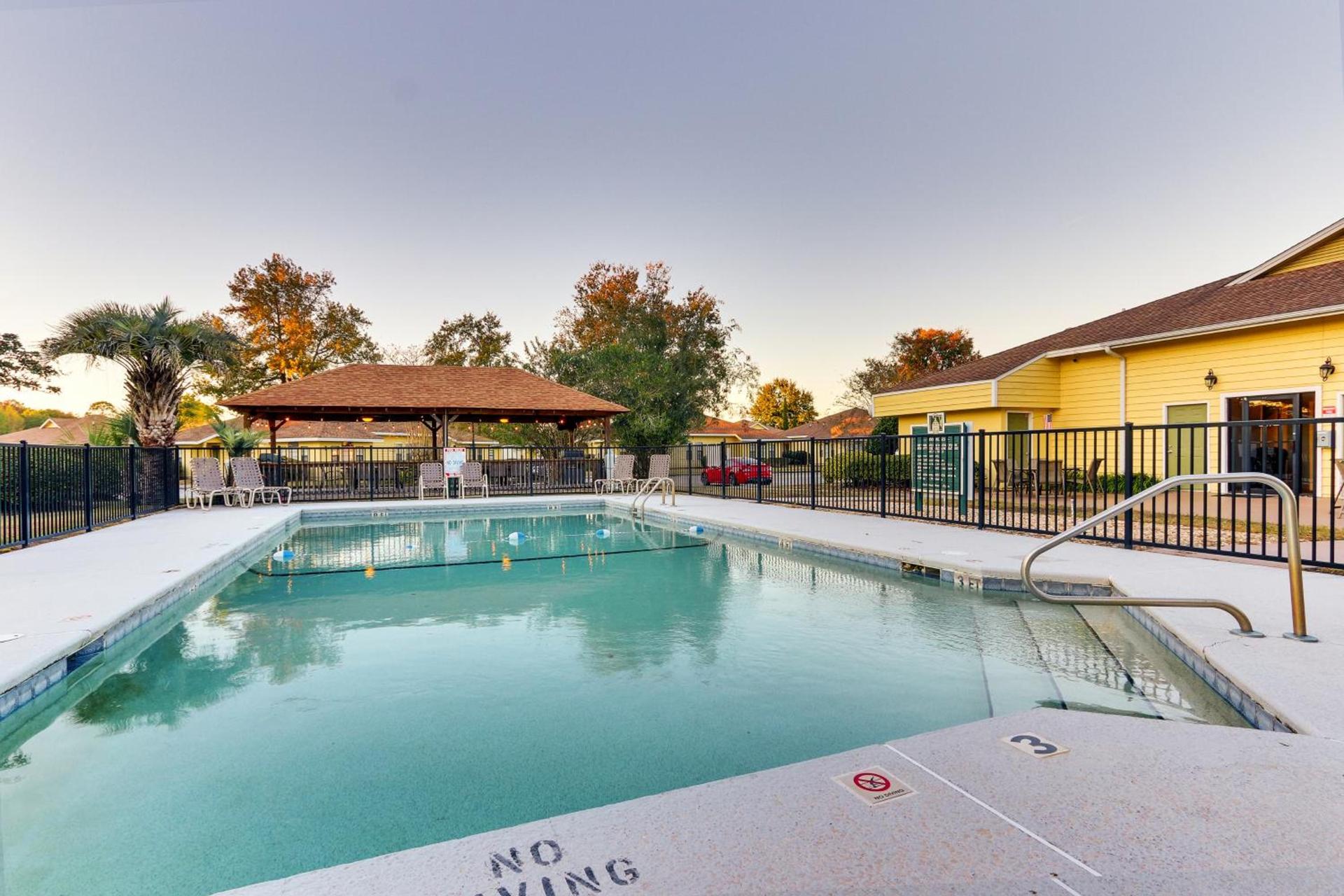 Mariners Suites - Kingsland photo 29