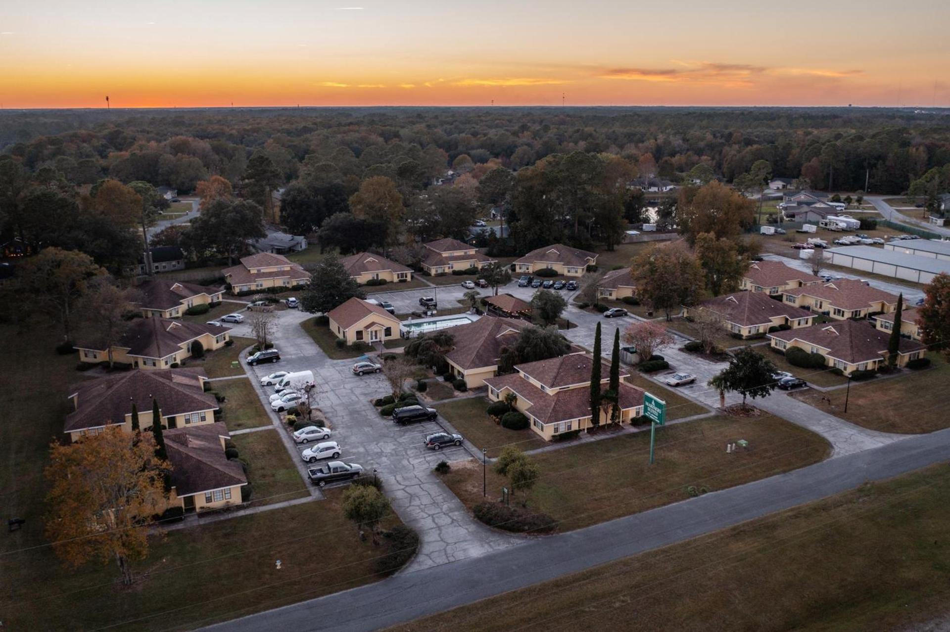 Mariners Suites - Kingsland photo 36