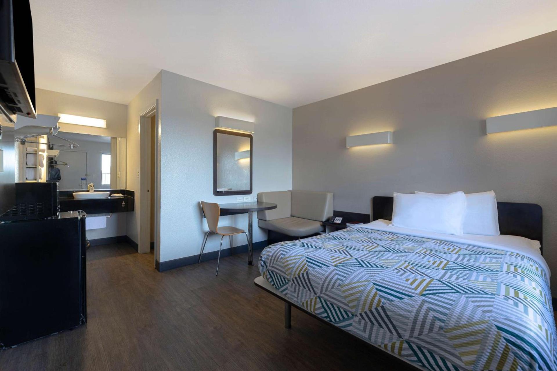 Motel 6-San Antonio, TX - West SeaWorld photo 8