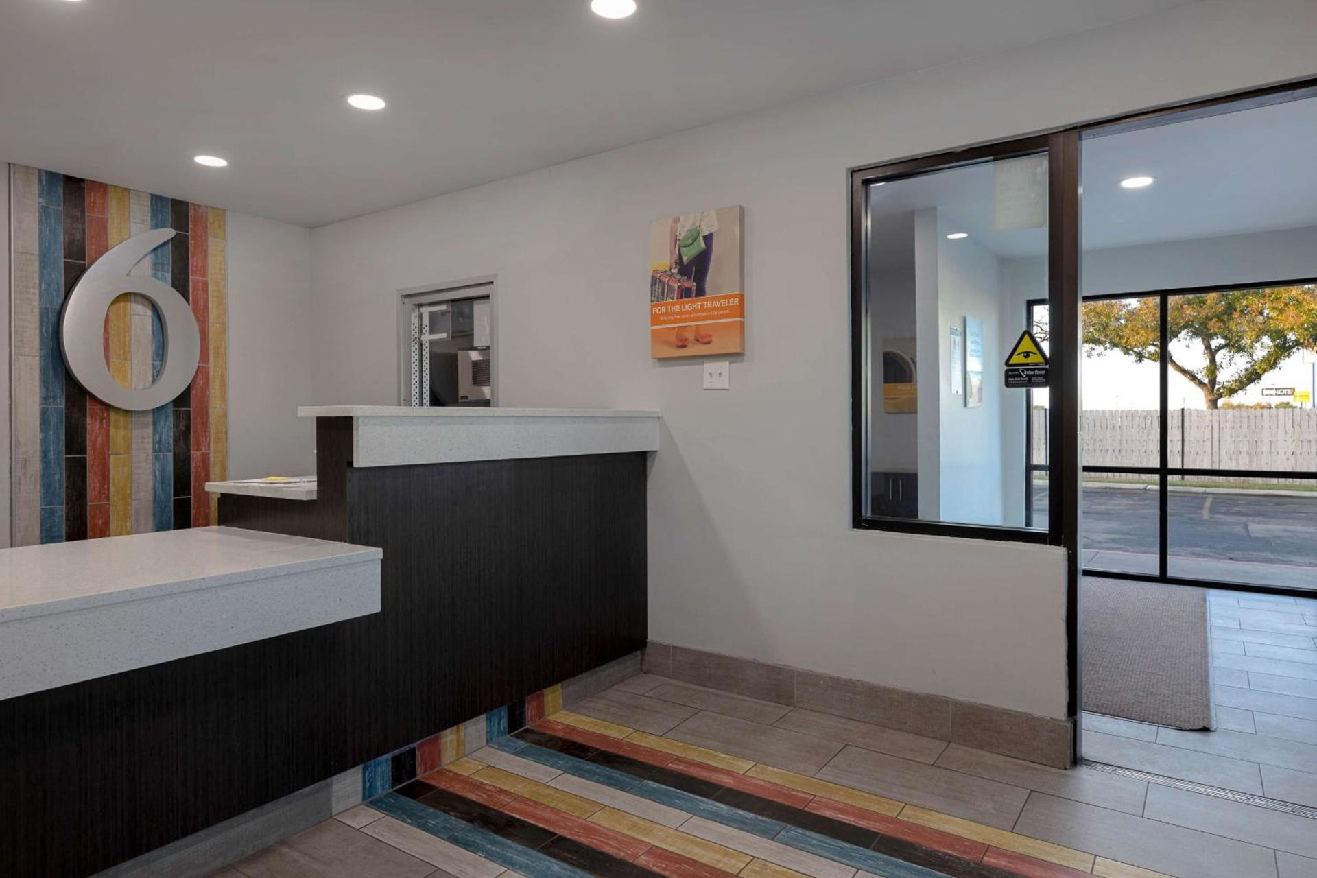 Motel 6-San Antonio, TX - West SeaWorld photo 22