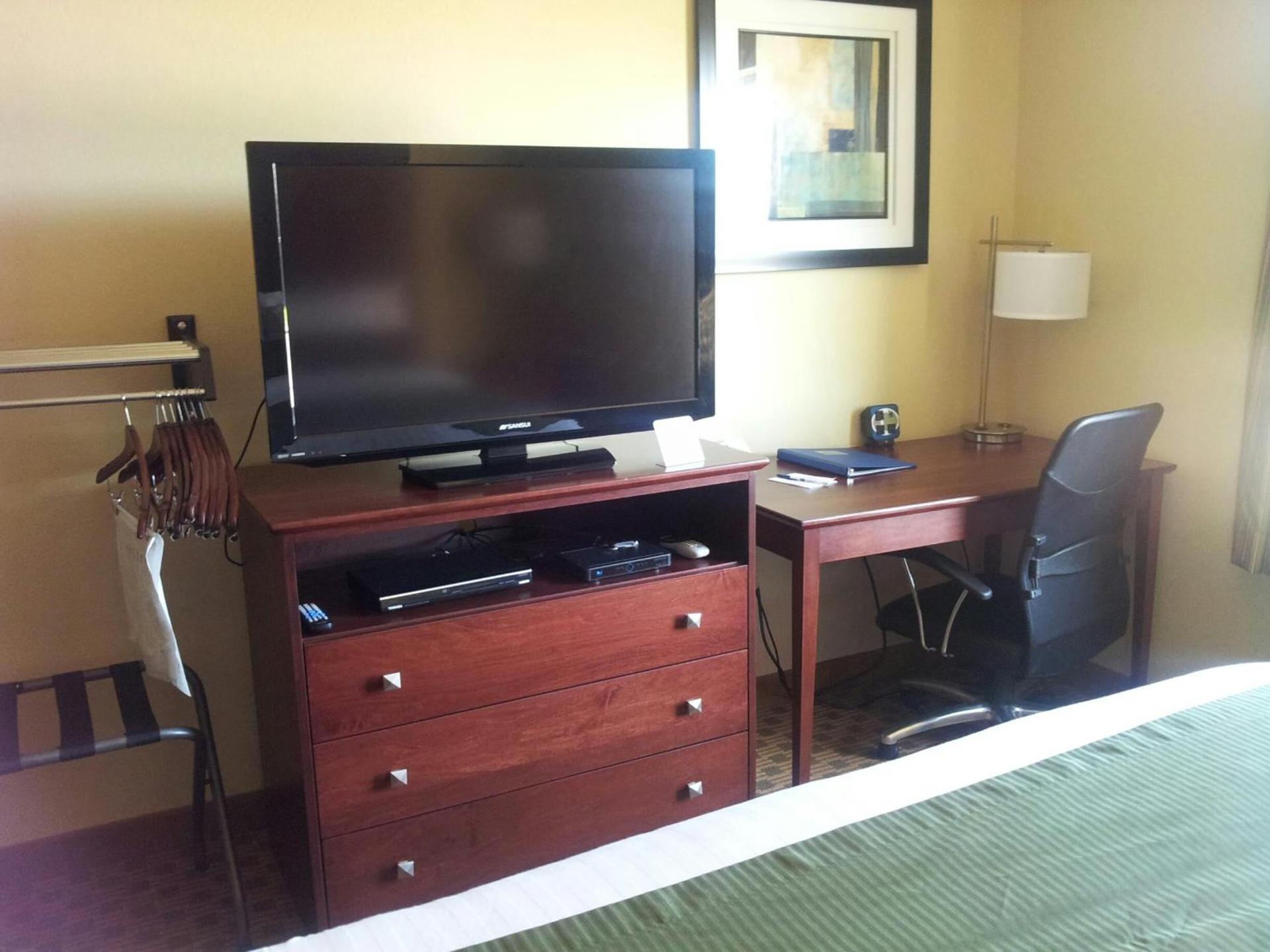 Cobblestone Inn & Suites - Hartington photo 14