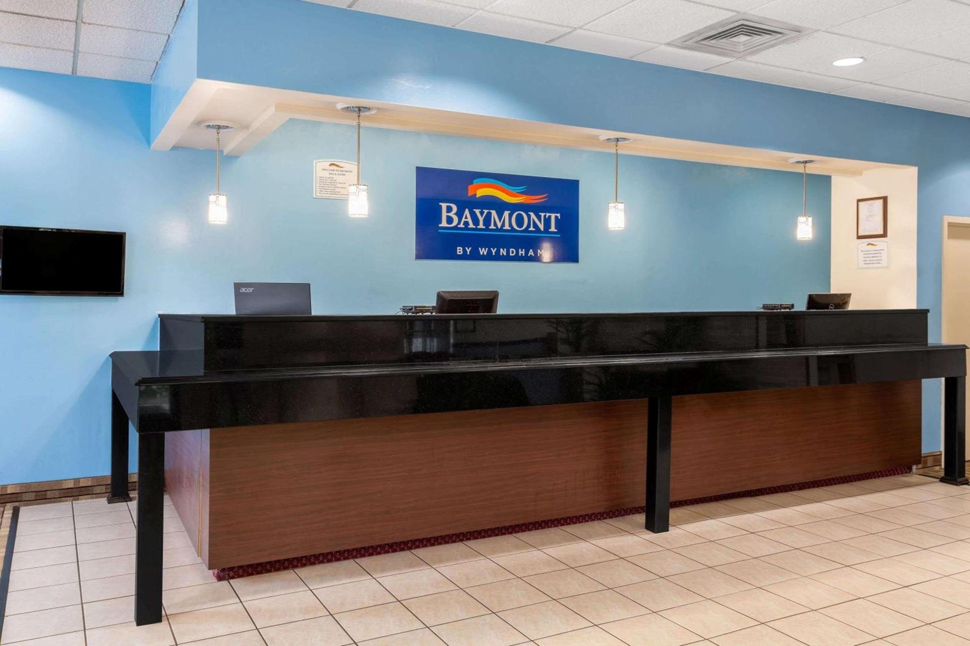 Baymont by Wyndham Queensbury/Lake George photo 5