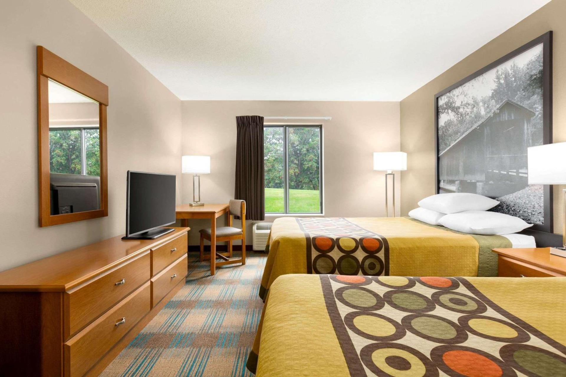 Super 8 by Wyndham Hannibal photo 17