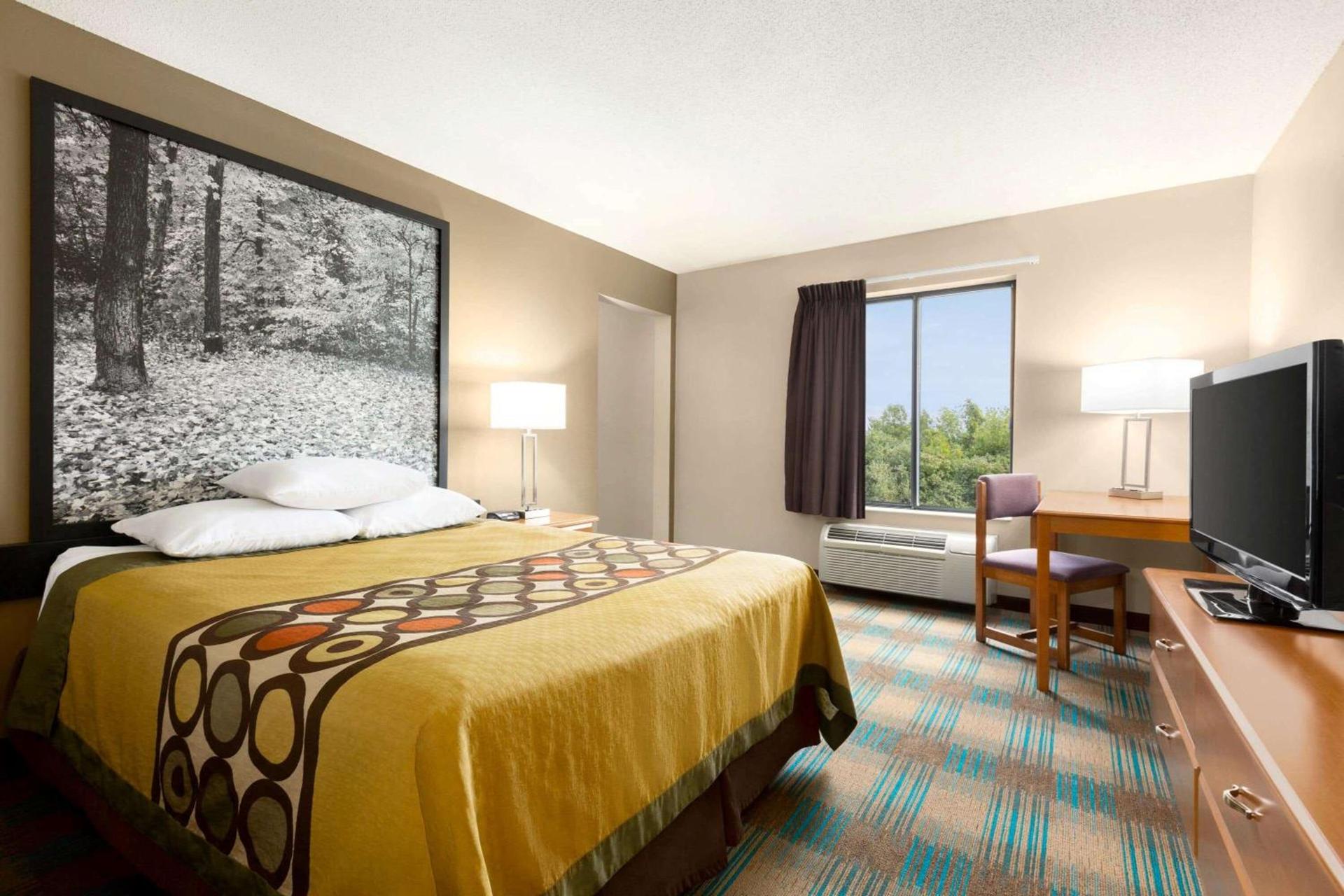 Super 8 by Wyndham Hannibal photo 19