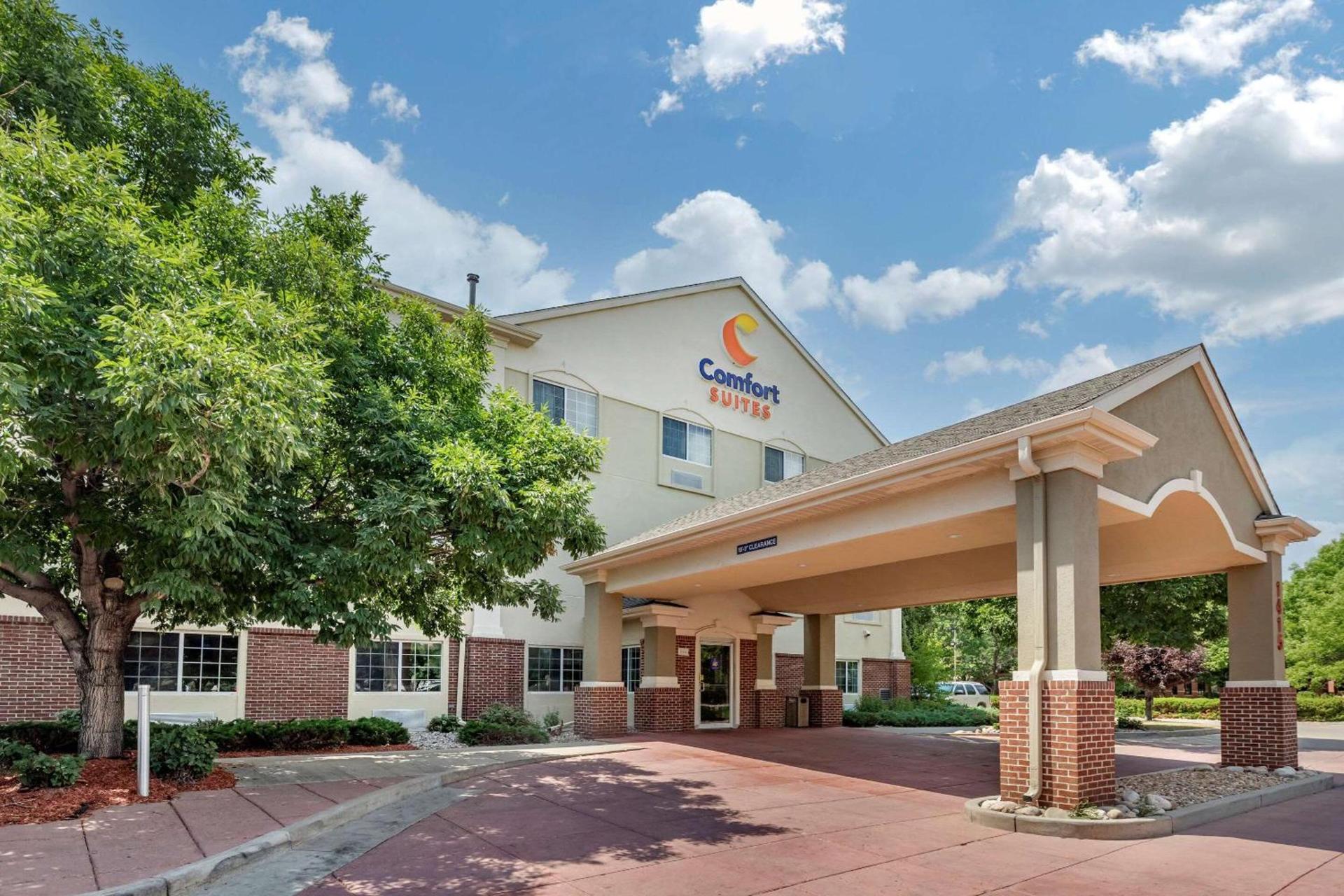 Comfort Suites Fort Collins Near University photo 2