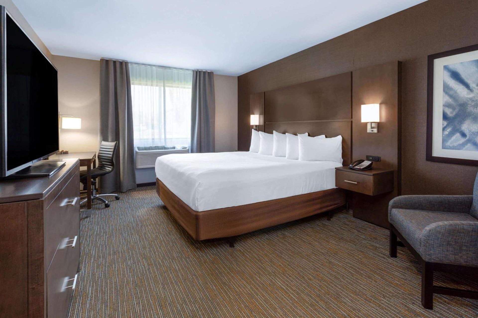 Wingate by Wyndham Wisconsin Dells Waterpark photo 31