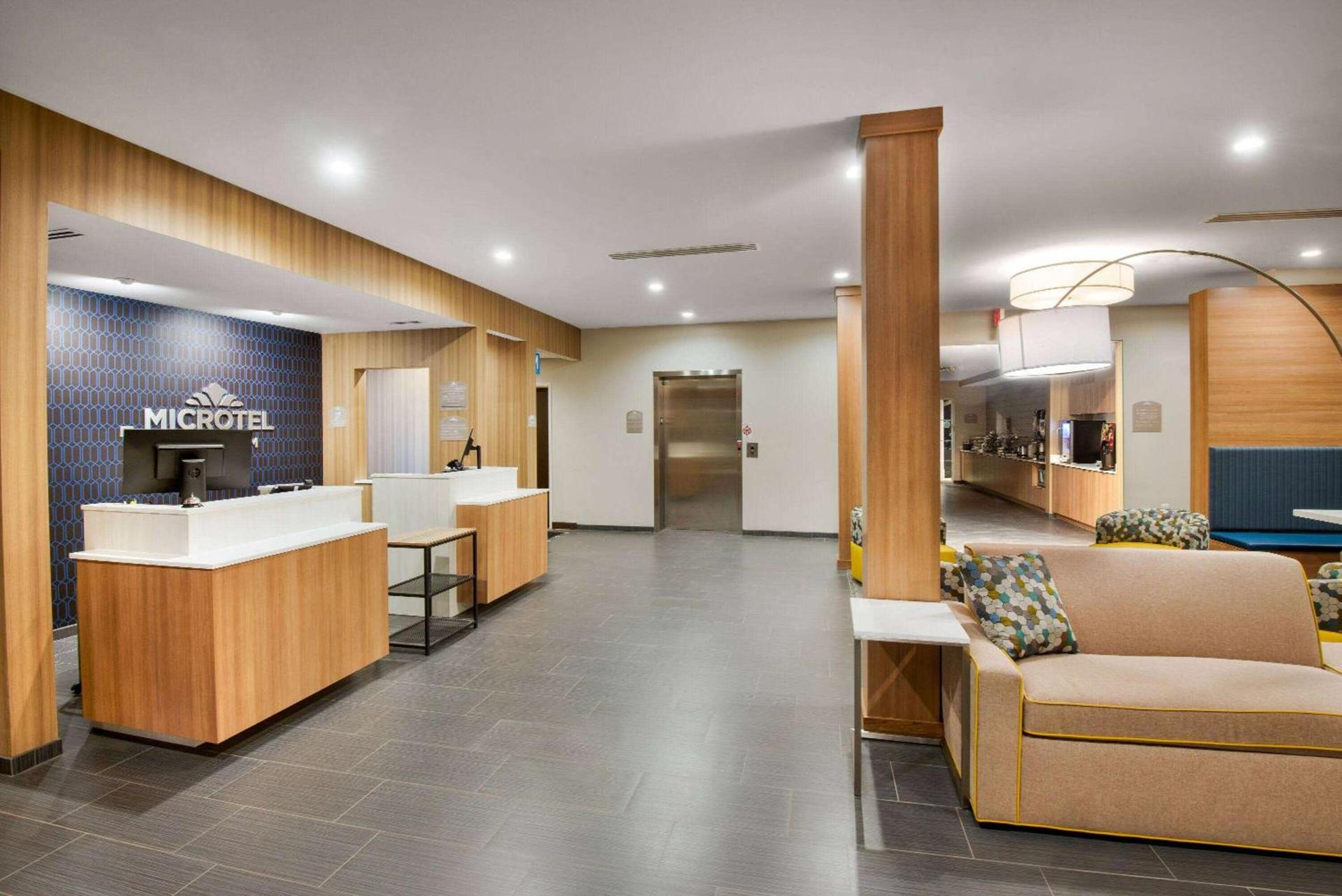 Microtel Inn & Suites by Wyndham Warsaw photo 4