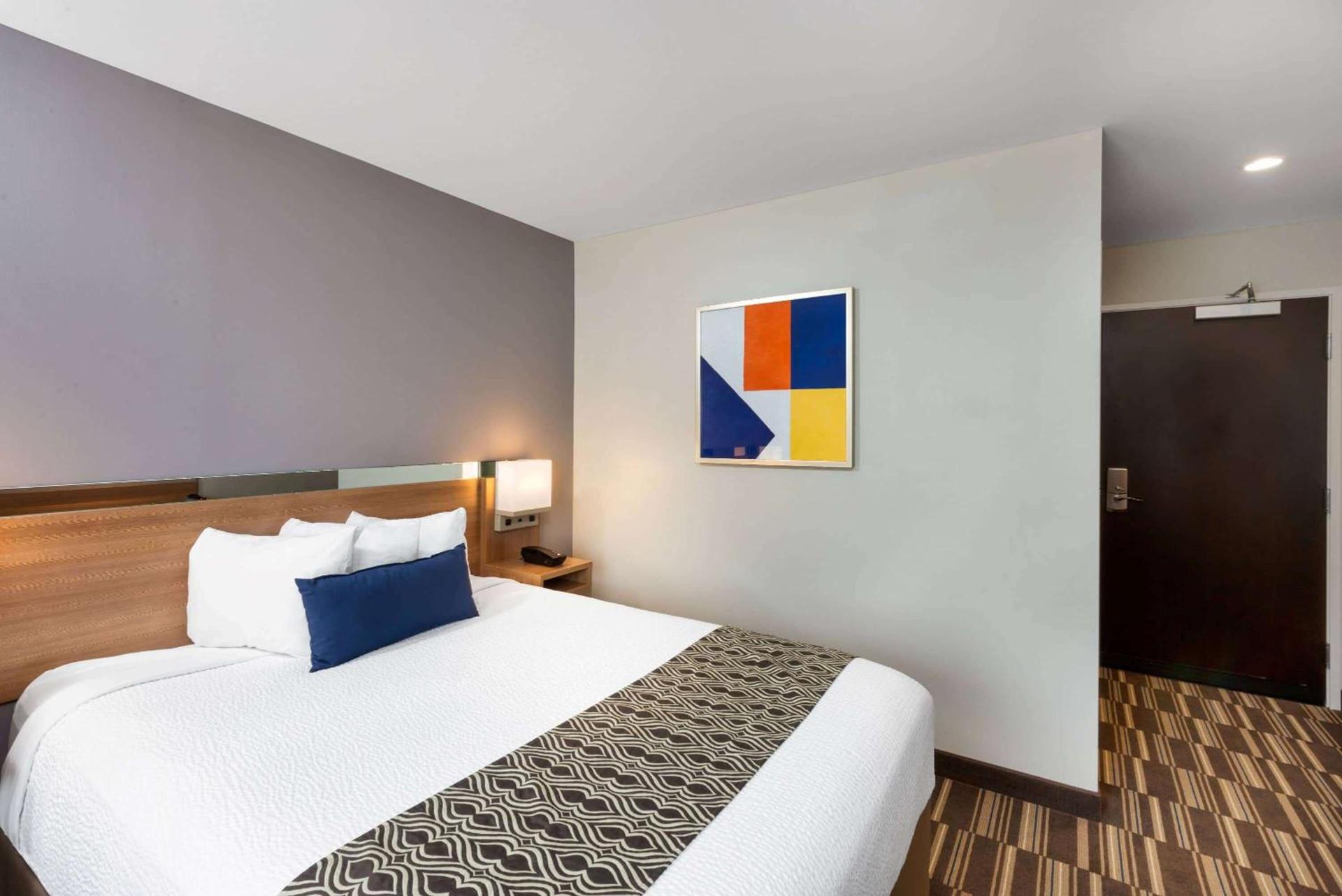 Microtel Inn & Suites by Wyndham Warsaw photo 7