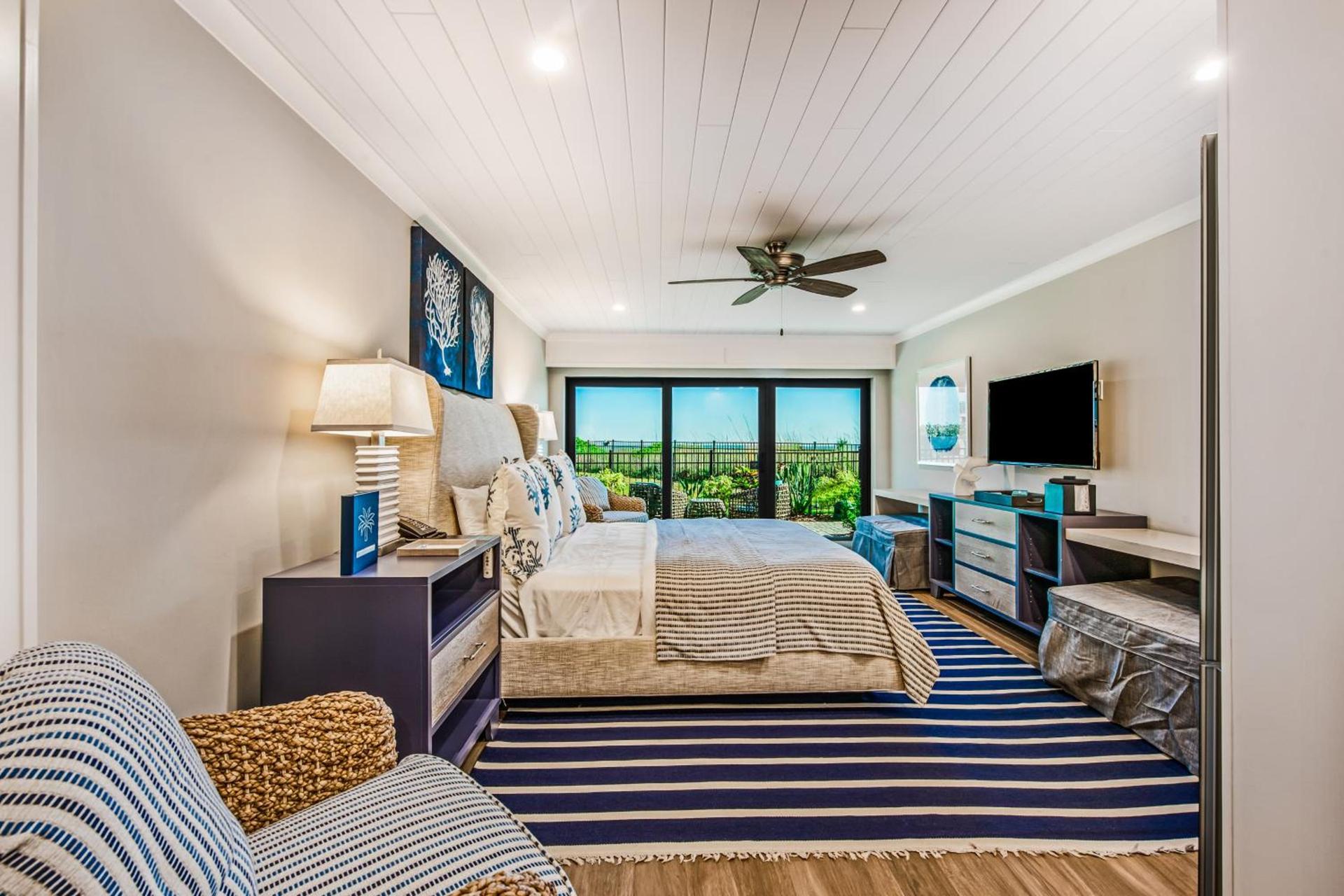 Anna Maria Beach Resort photo 79