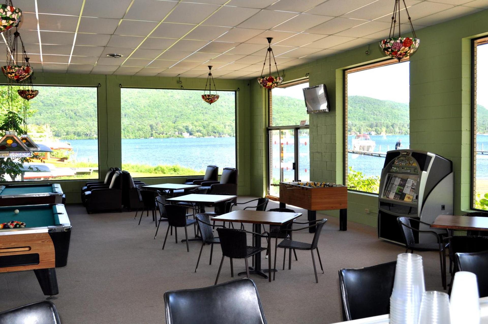 Scotty's Lakeside Resort photo 30