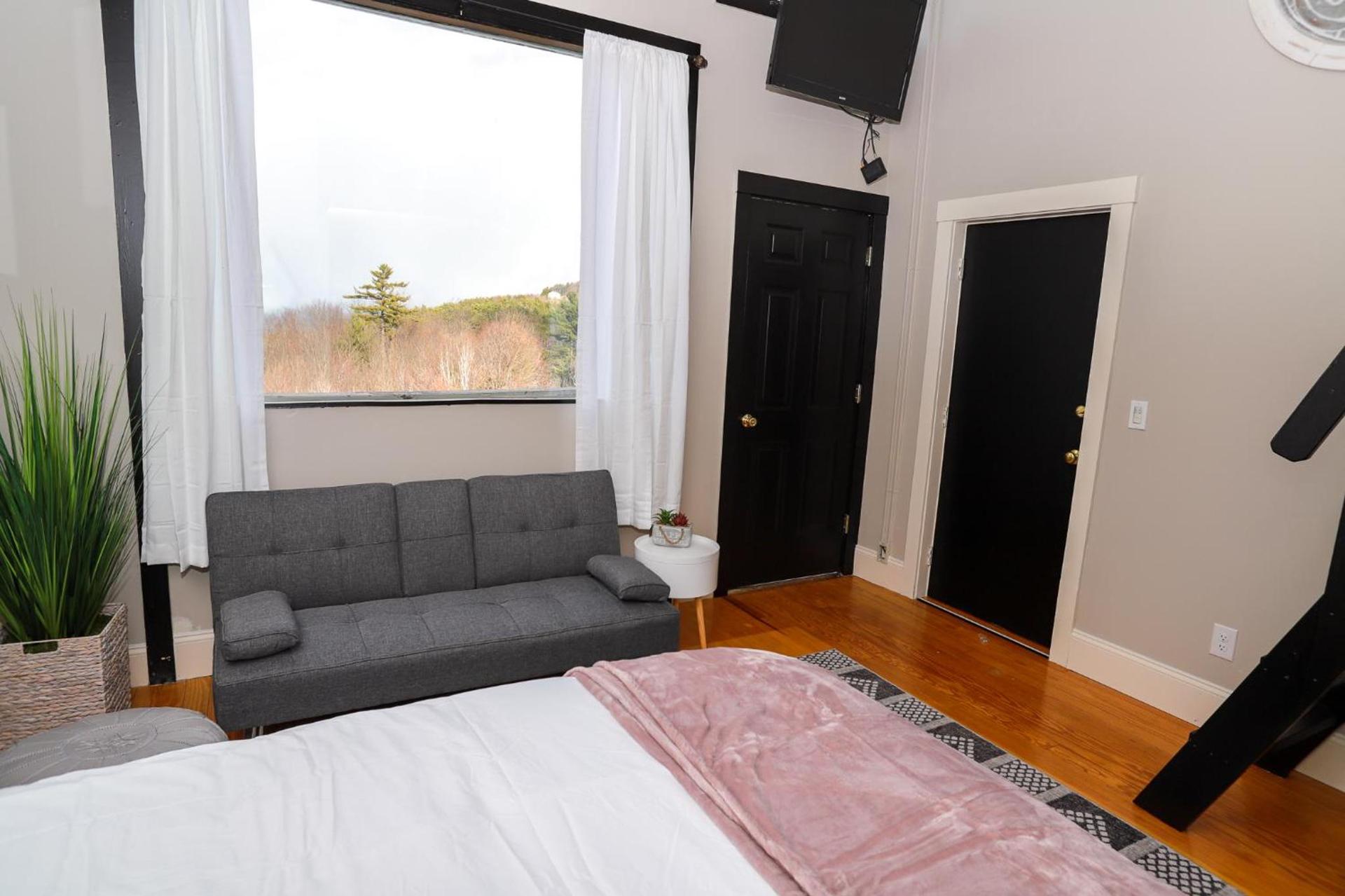 Gunstock Inn & Suites photo 24