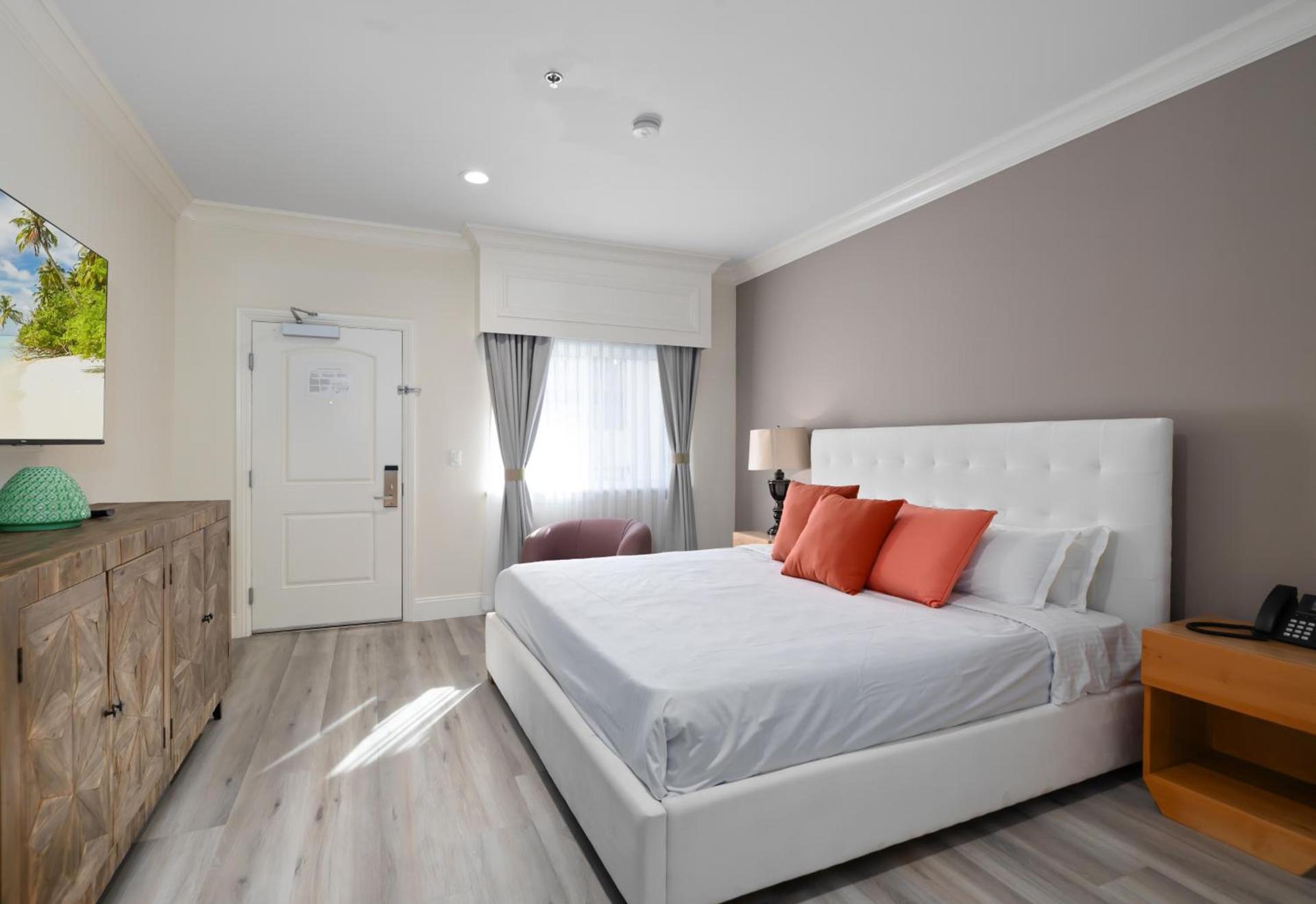 Hotel Huntington photo 52