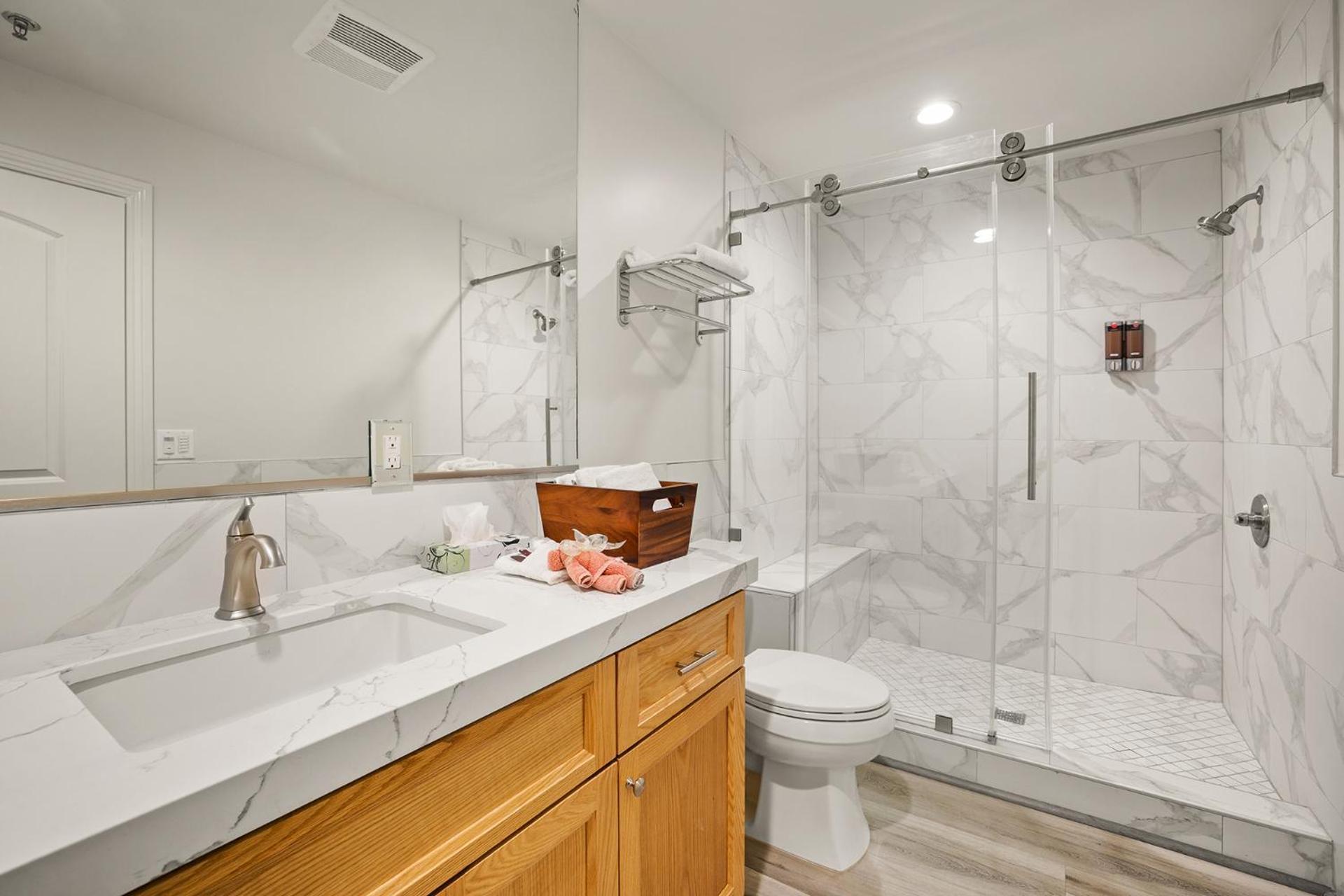 Hotel Huntington photo 67