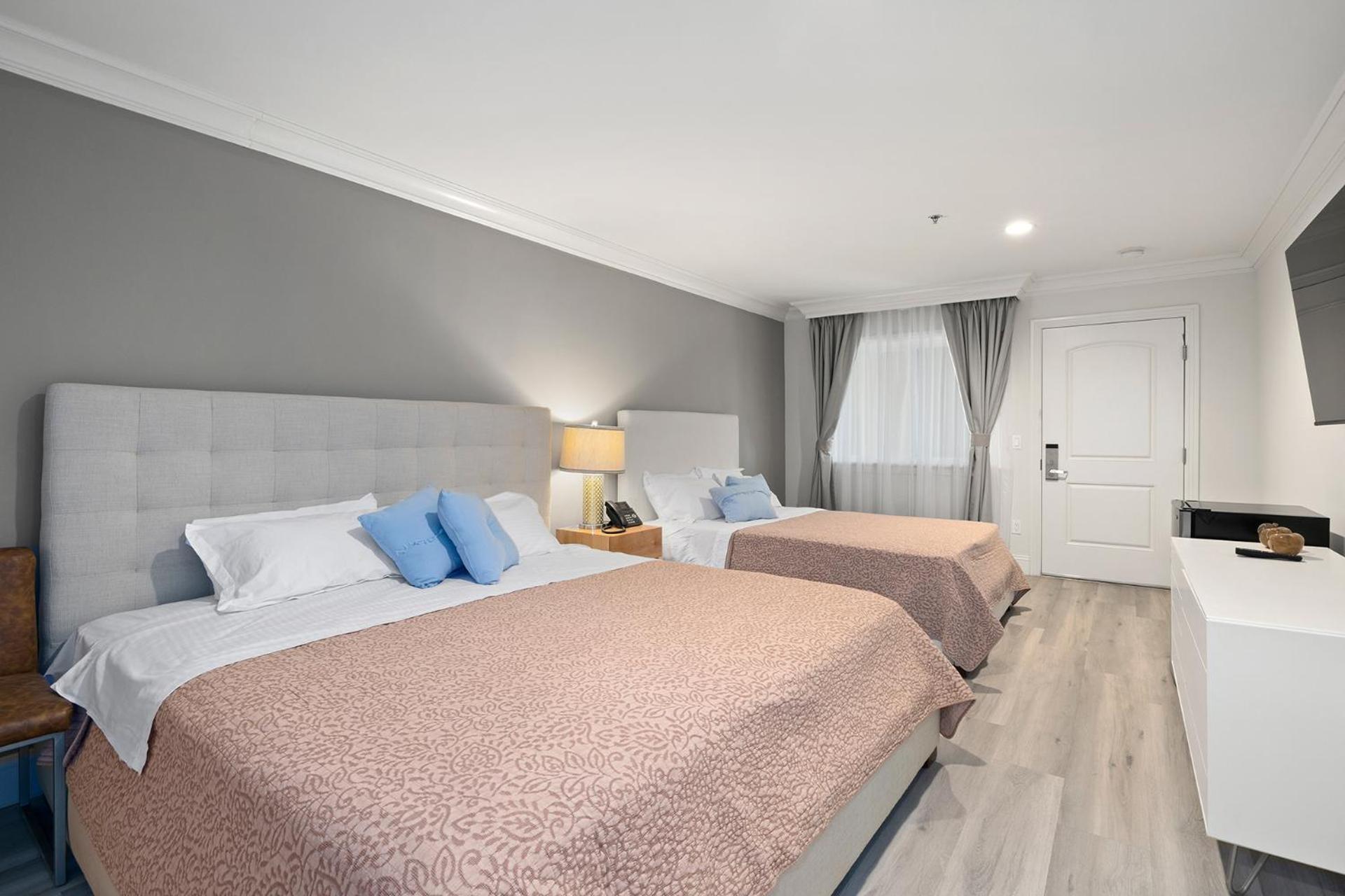 Hotel Huntington photo 80