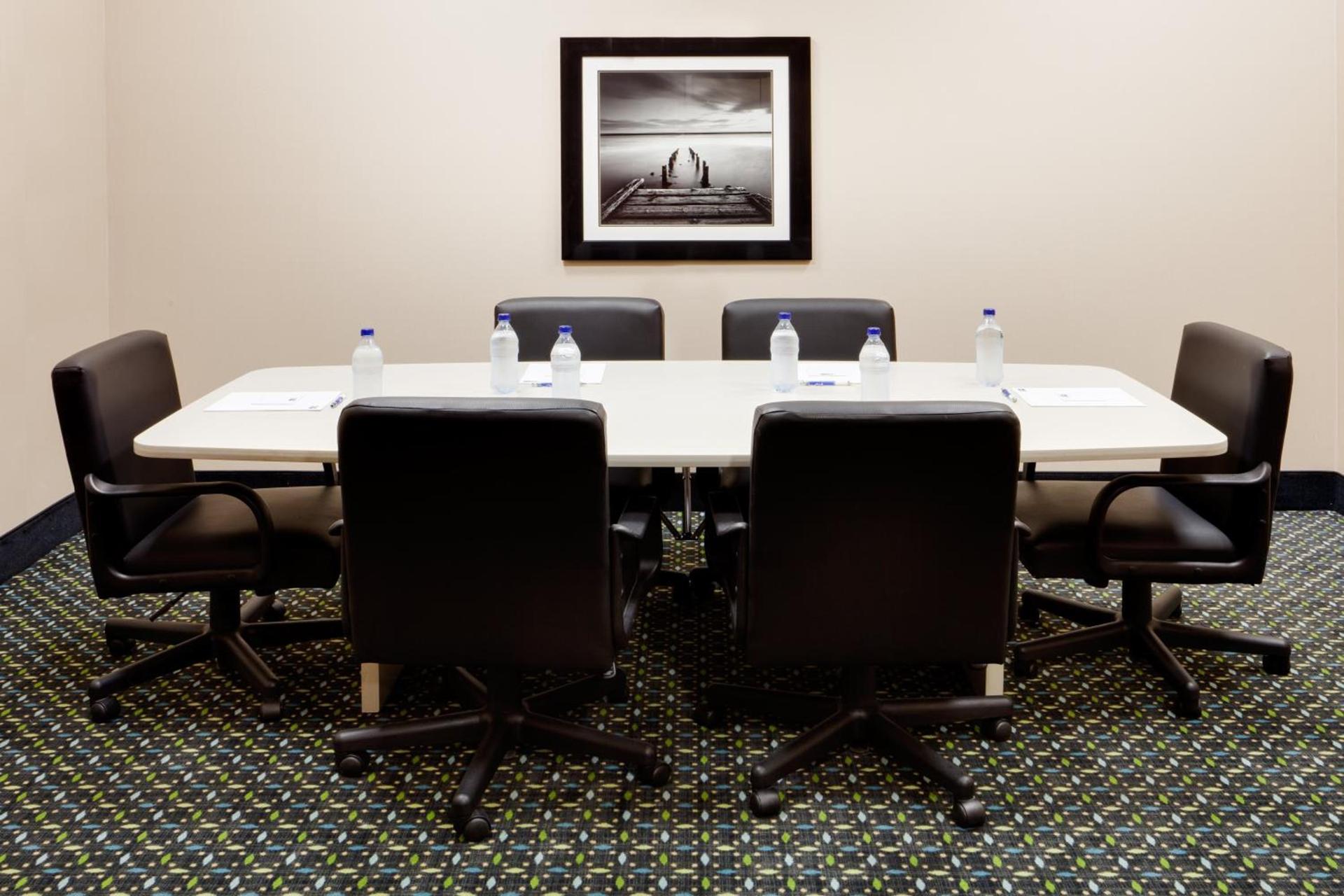 Holiday Inn Express & Suites Smithfield - Providence by IHG photo 20