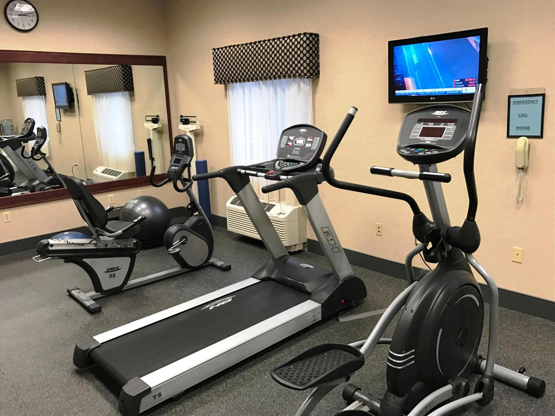 Holiday Inn Express & Suites Smithfield - Providence by IHG photo 11