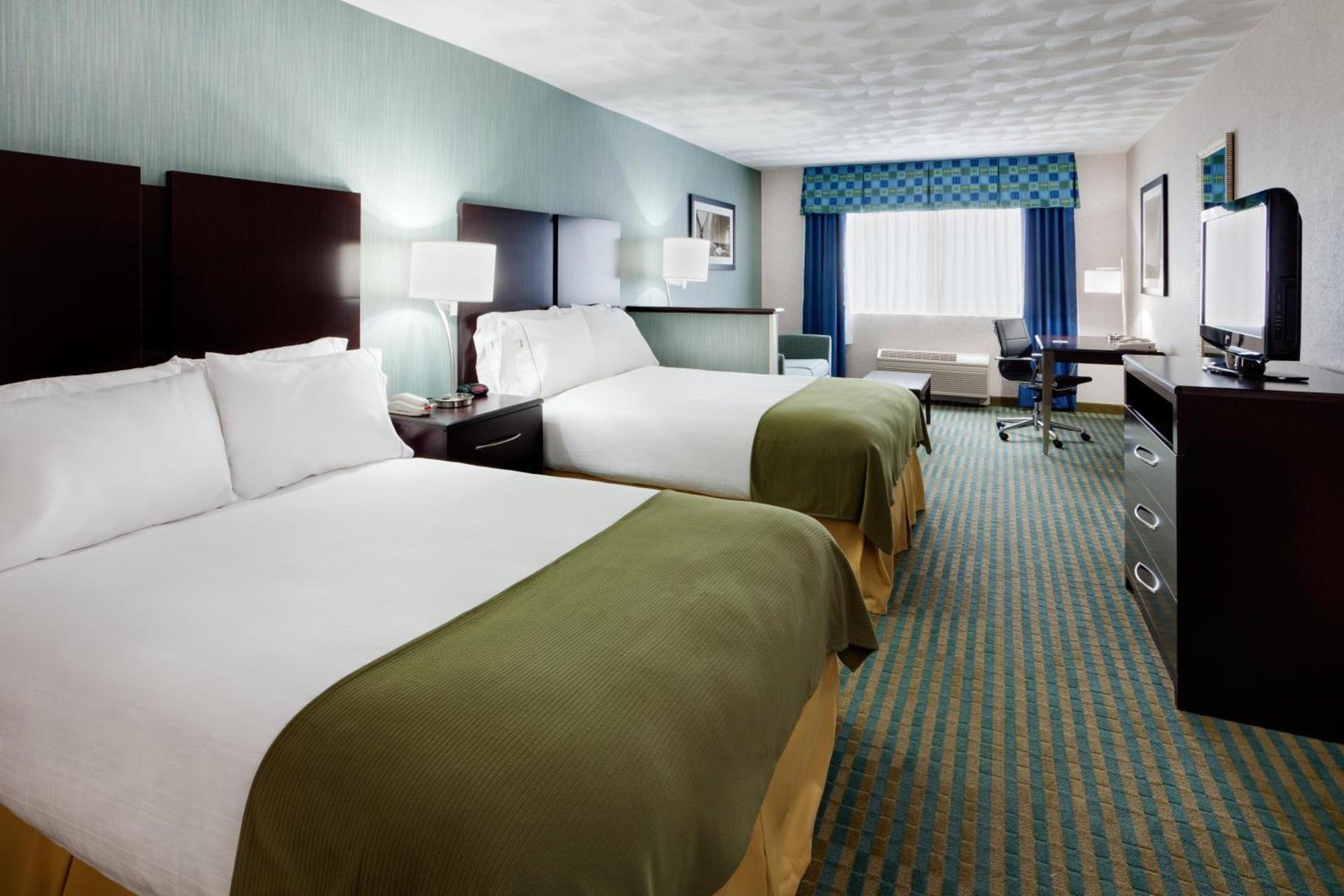 Holiday Inn Express & Suites Smithfield - Providence by IHG photo 18