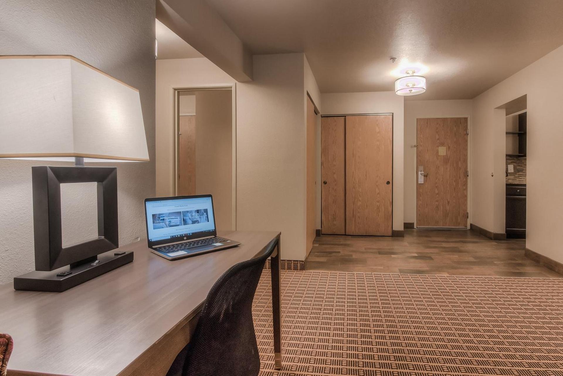 Best Western Plus Yakima Hotel photo 69