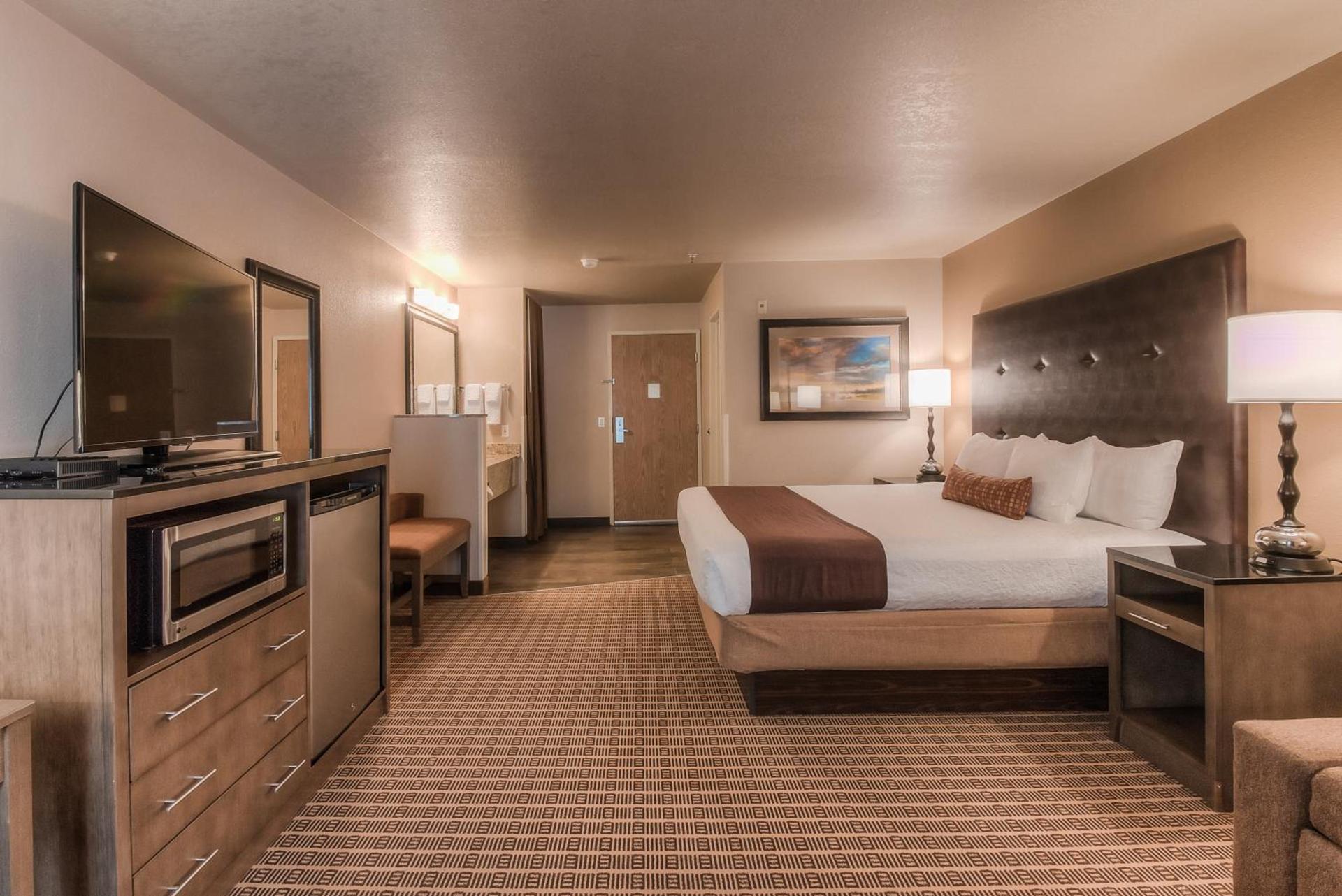 Best Western Plus Yakima Hotel photo 72