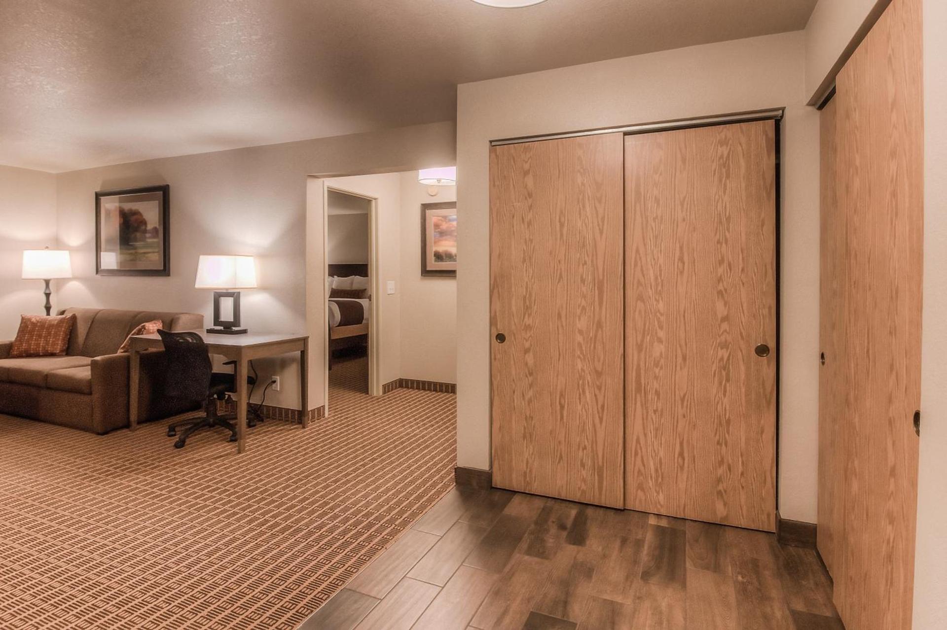 Best Western Plus Yakima Hotel photo 74