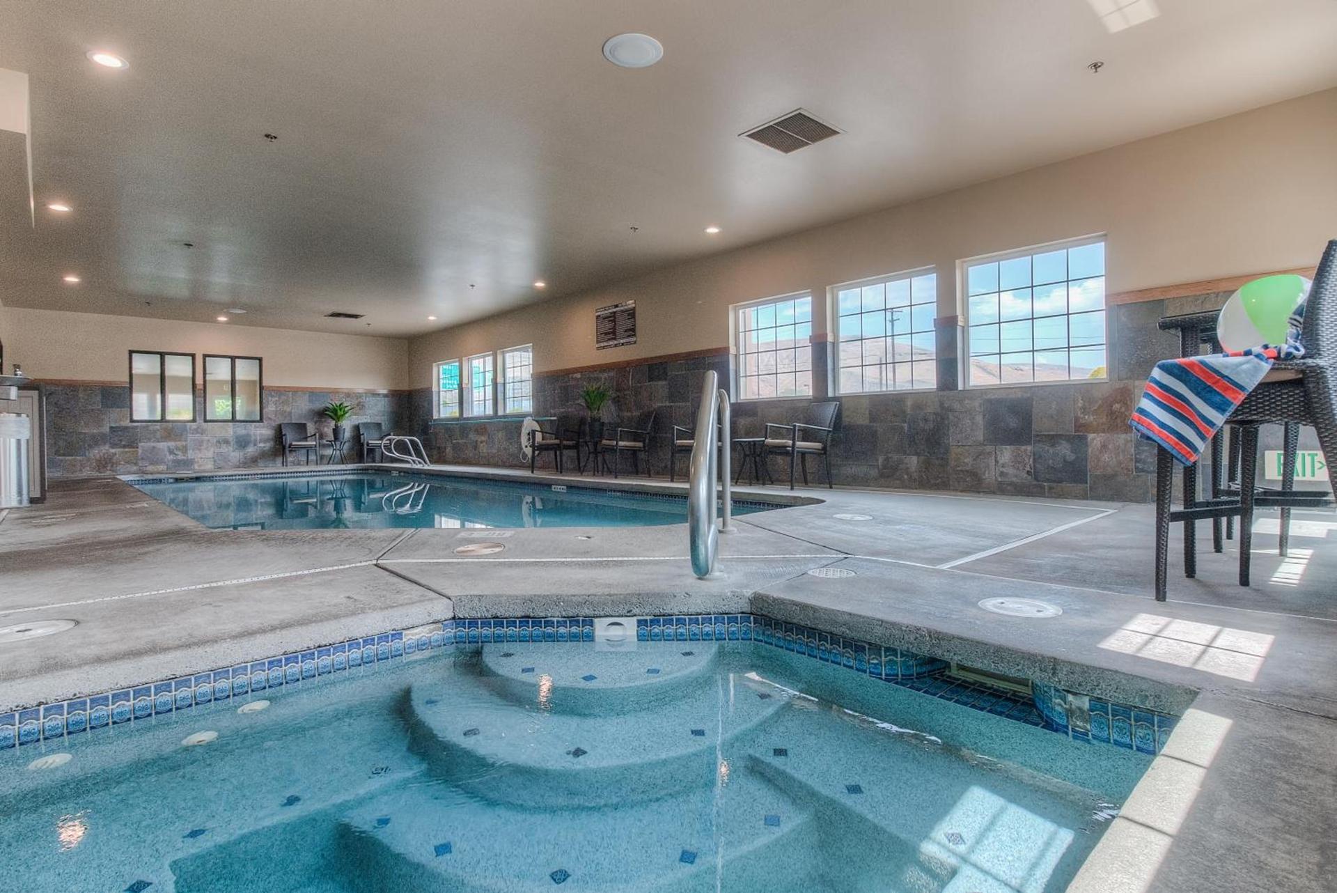 Best Western Plus Yakima Hotel photo 57