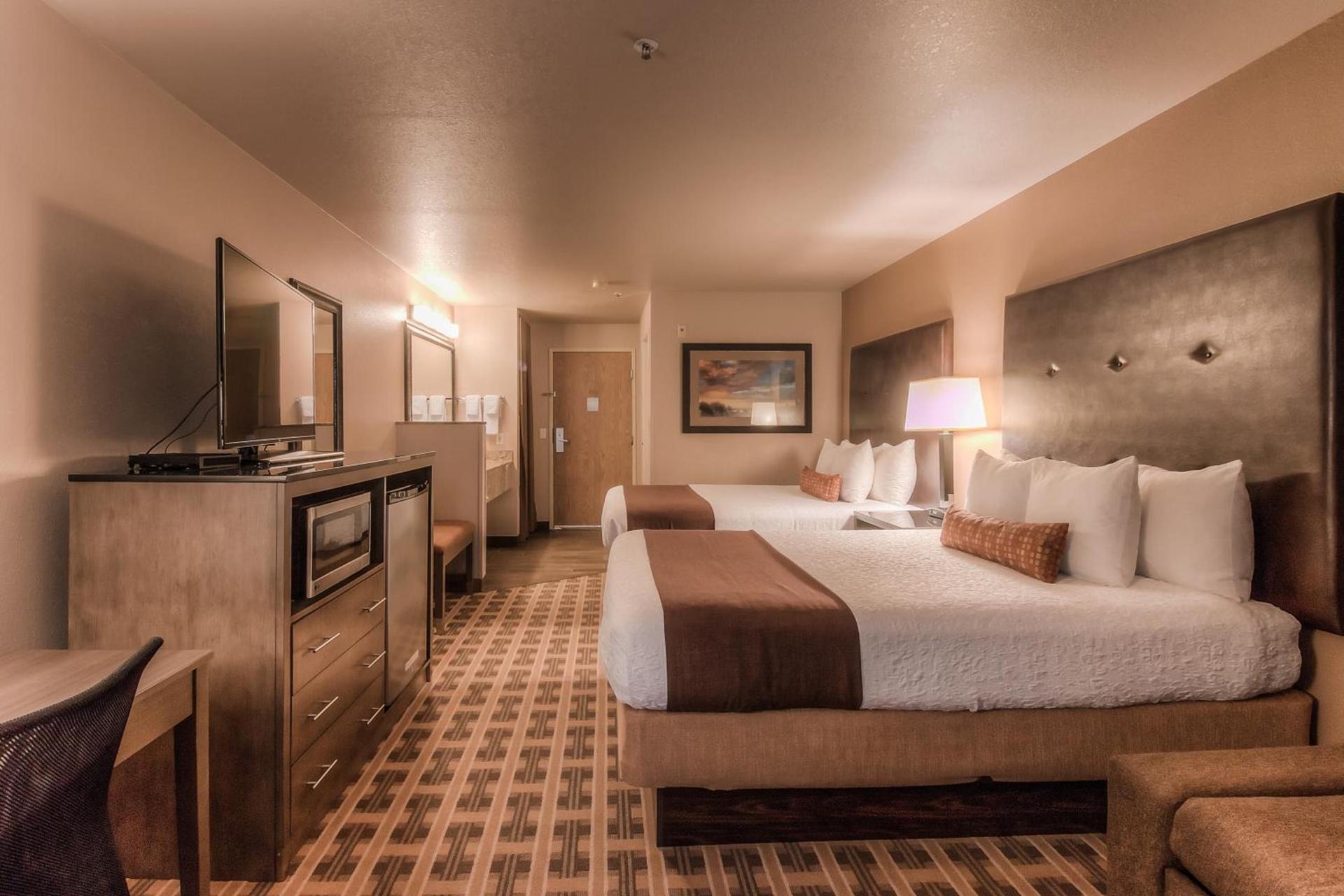 Best Western Plus Yakima Hotel photo 81