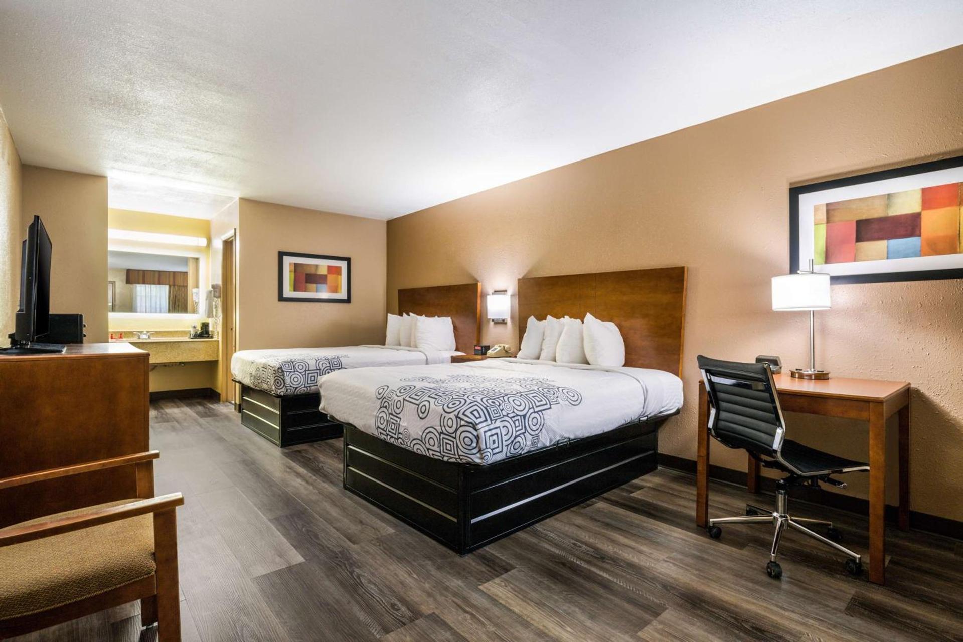 SureStay Plus Hotel by Best Western Poteau photo 14