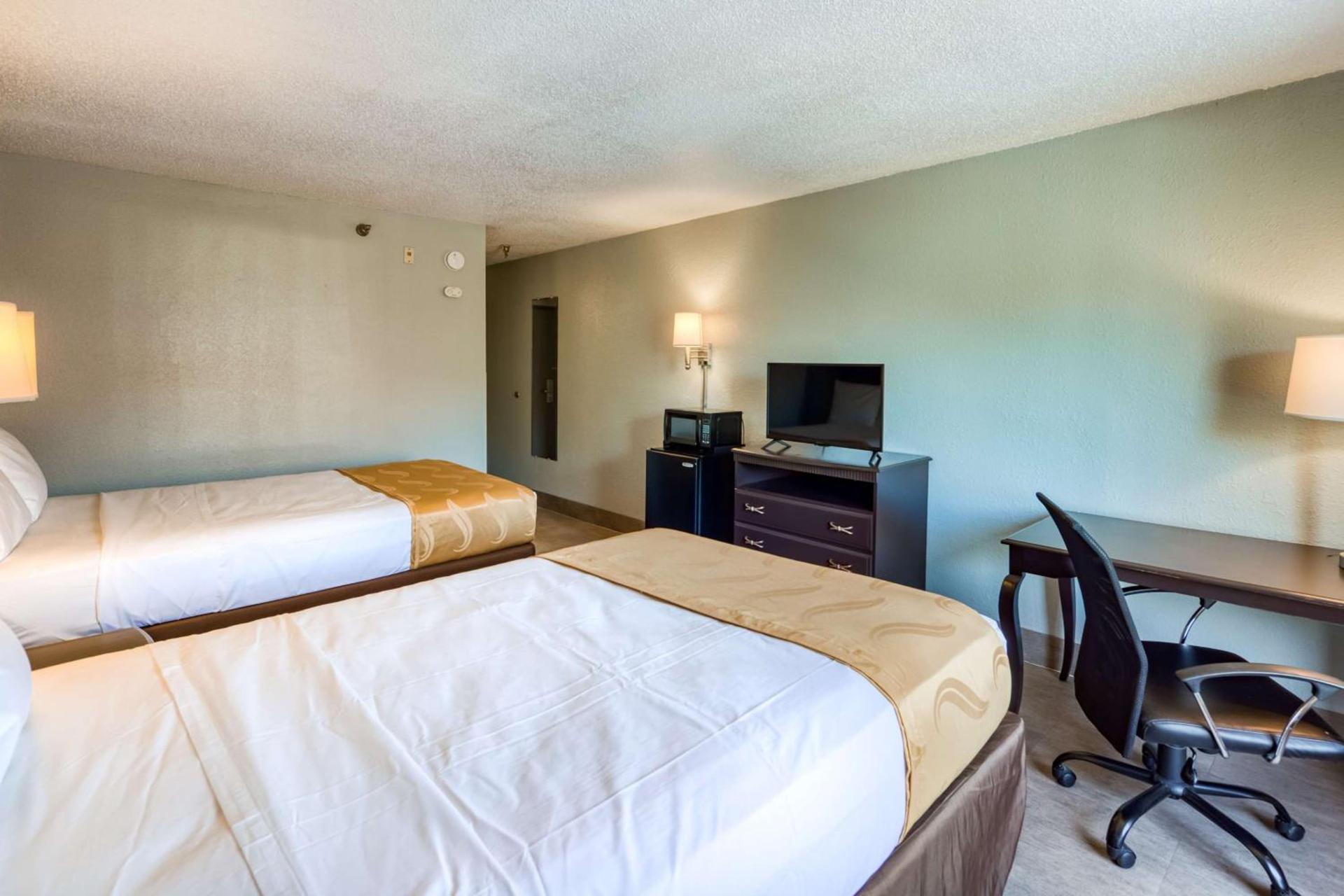 SureStay Plus Hotel by Best Western Durham Medical Center photo 13