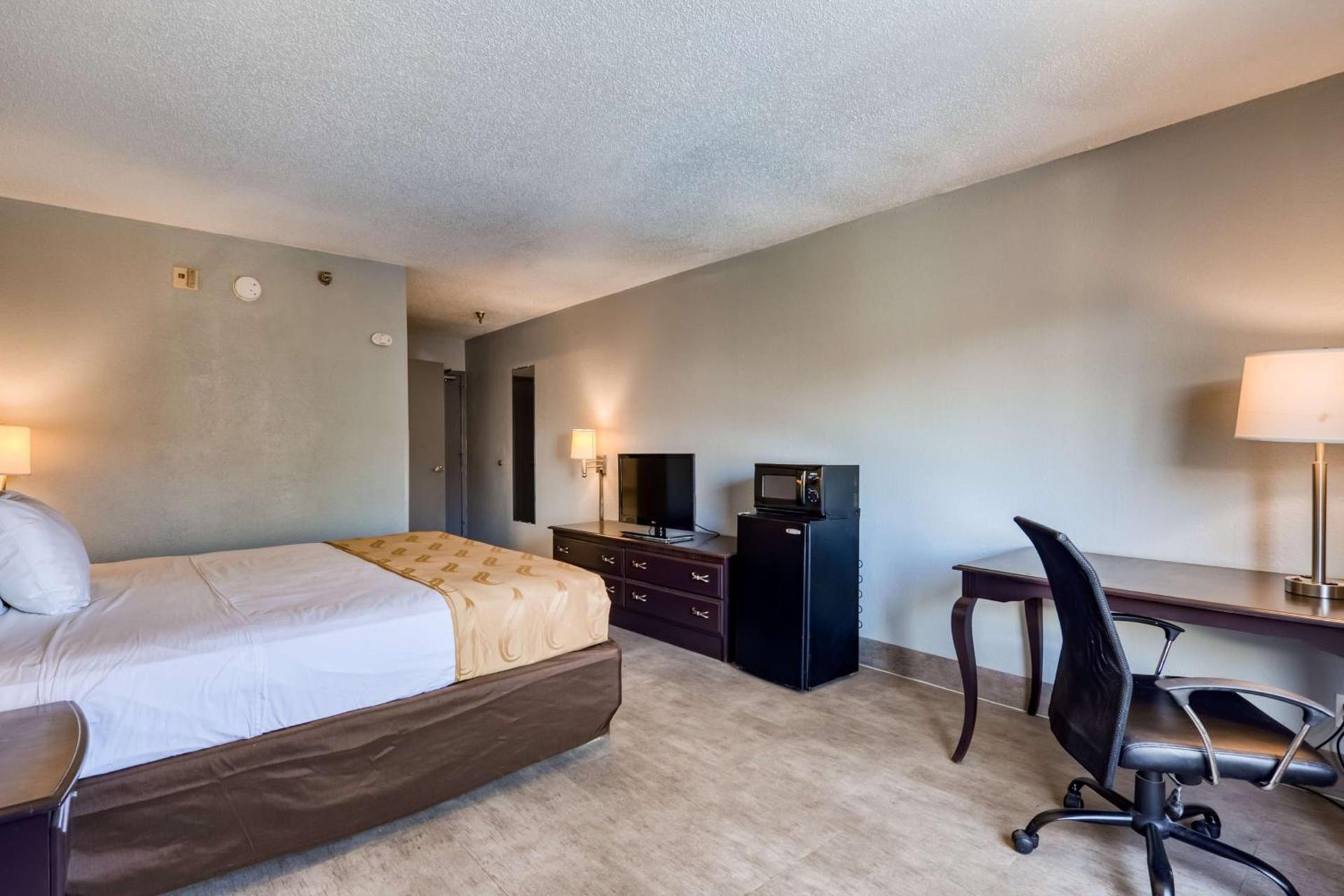 SureStay Plus Hotel by Best Western Durham Medical Center photo 19