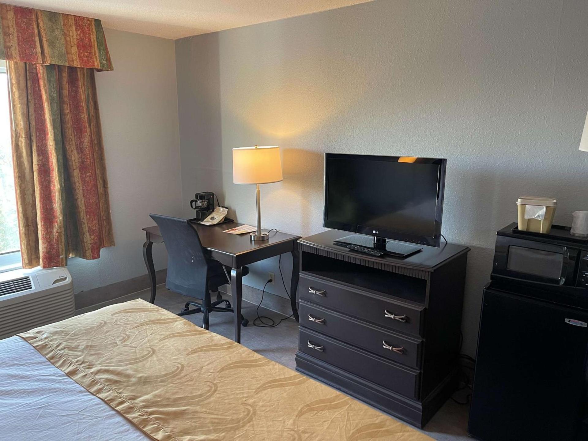 SureStay Plus Hotel by Best Western Durham Medical Center photo 21