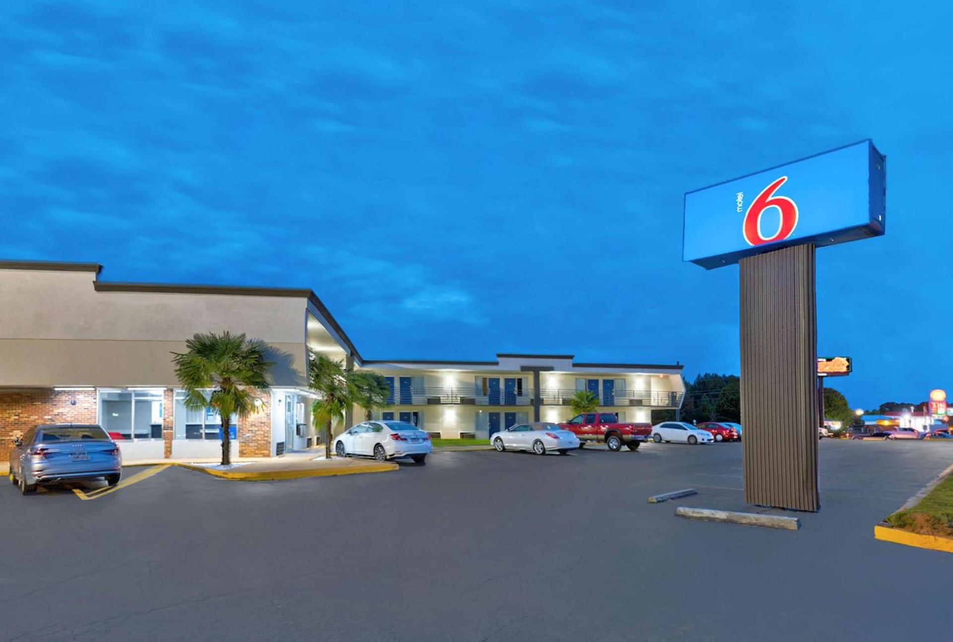 Motel 6 McDonough, GA photo 4