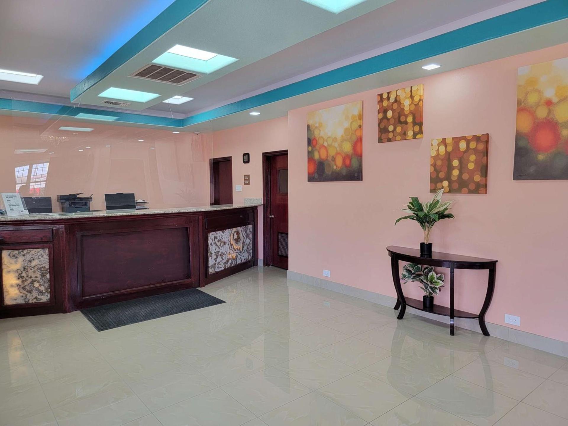 SureStay Plus Hotel by Best Western Odessa photo 5
