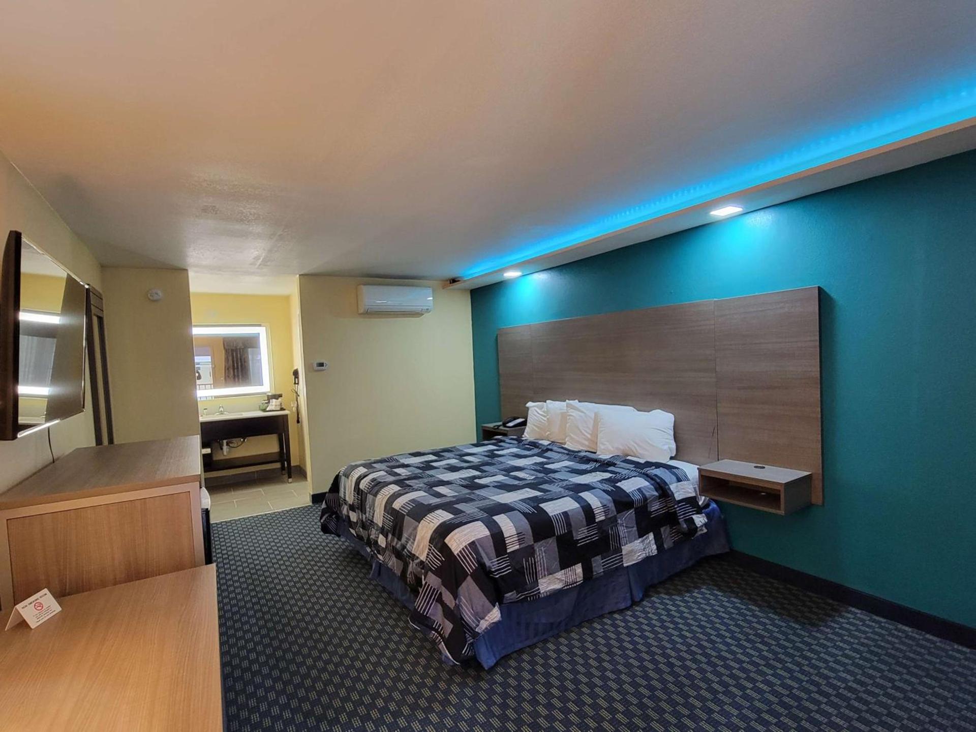SureStay Plus Hotel by Best Western Odessa photo 14