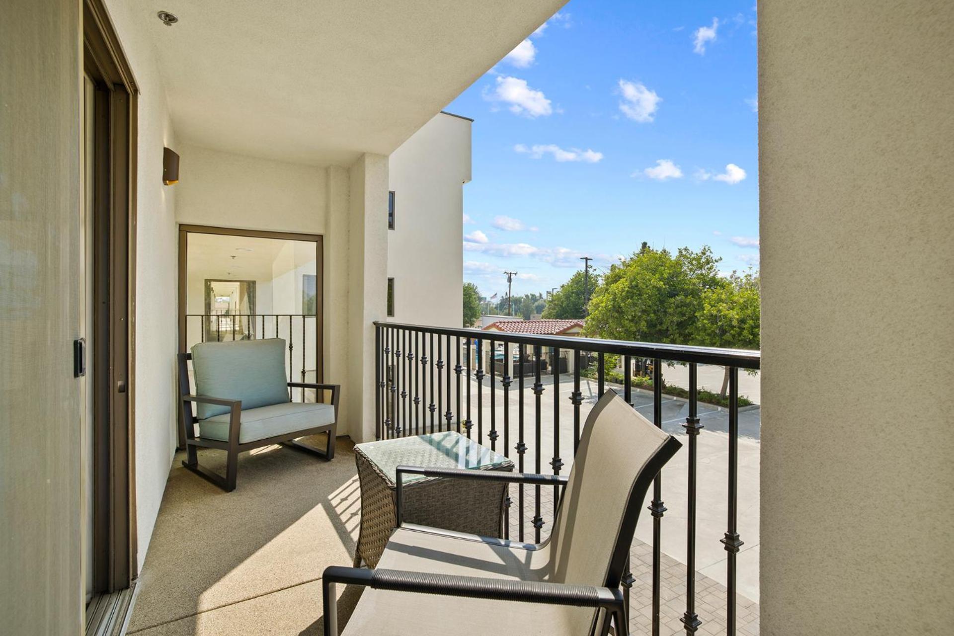 Hotel Huntington photo 97