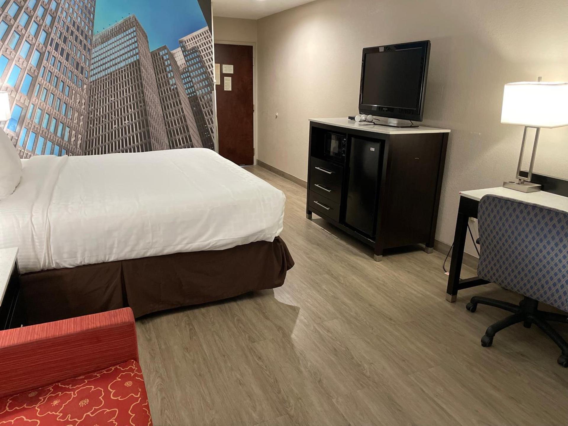 Clarion Pointe Atlanta Airport College Park photo 48