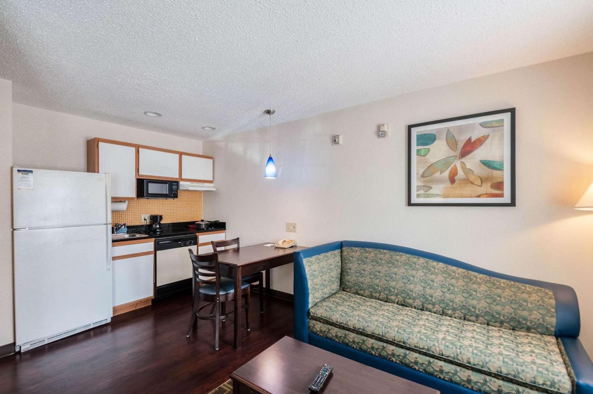 Candlewood Suites Frederick by IHG photo 12
