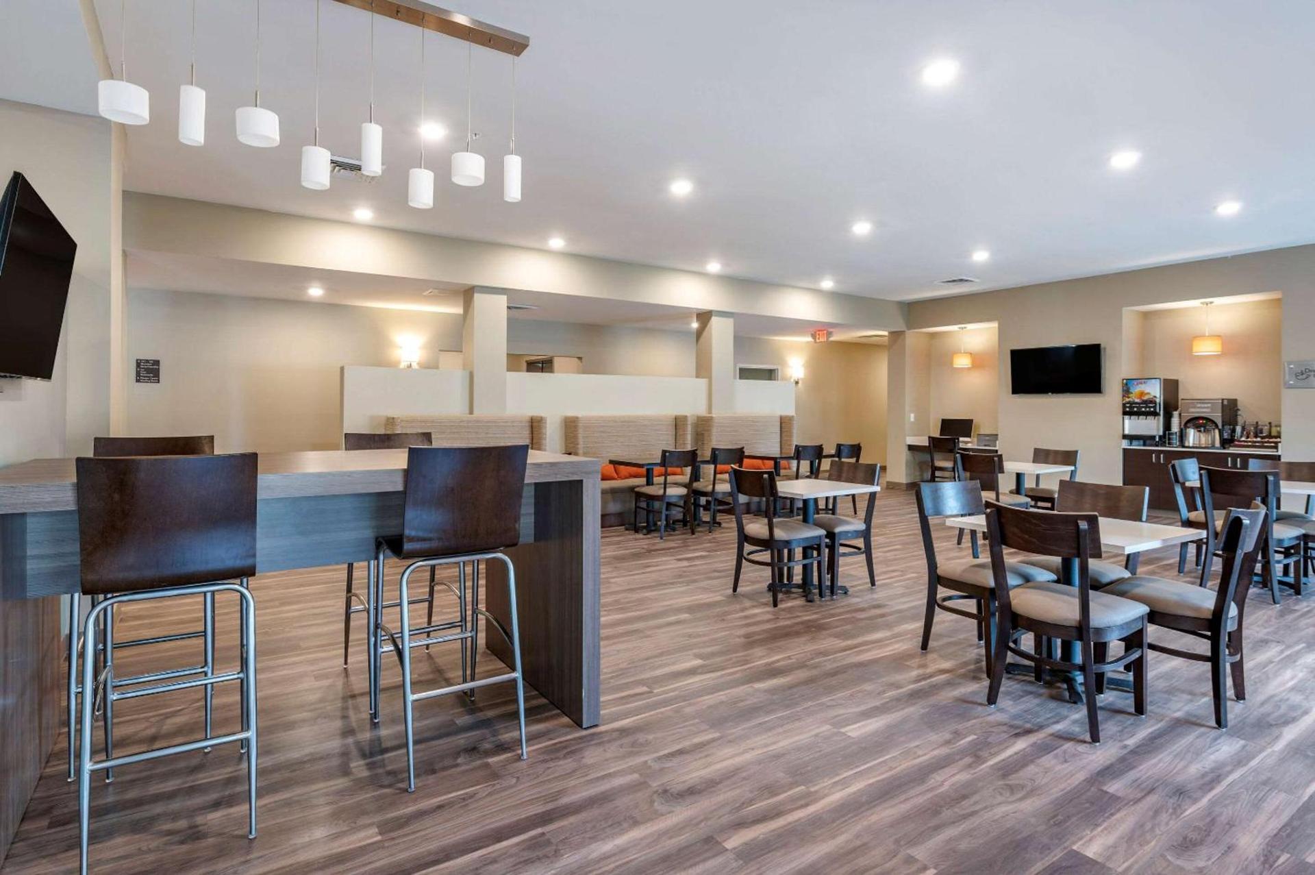 MainStay Suites Georgetown Lexington North photo 25